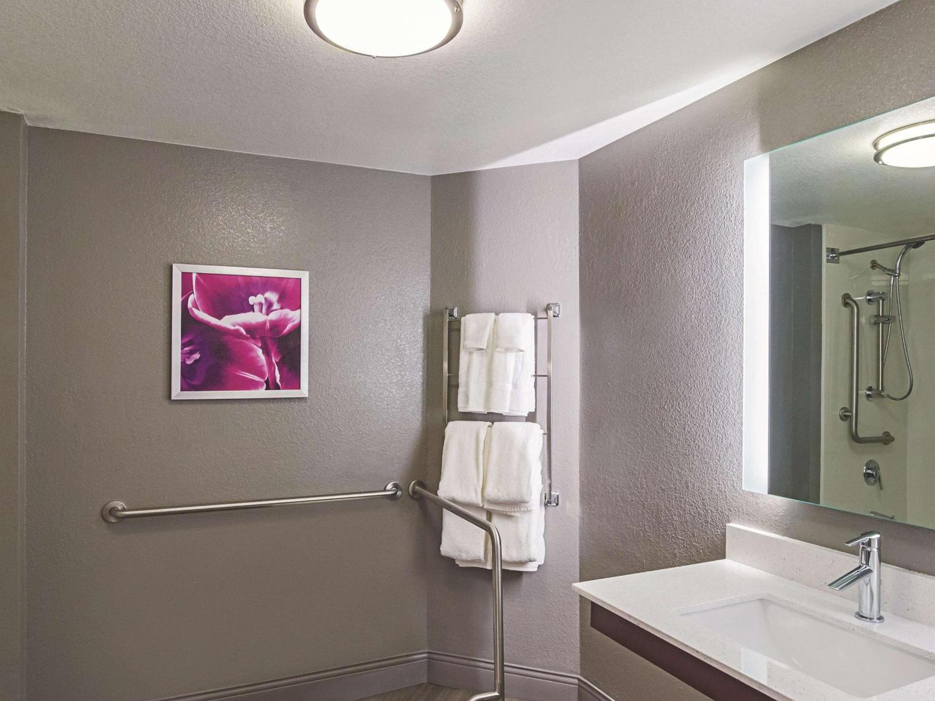 La Quinta by Wyndham Denver Tech Center photo 32
