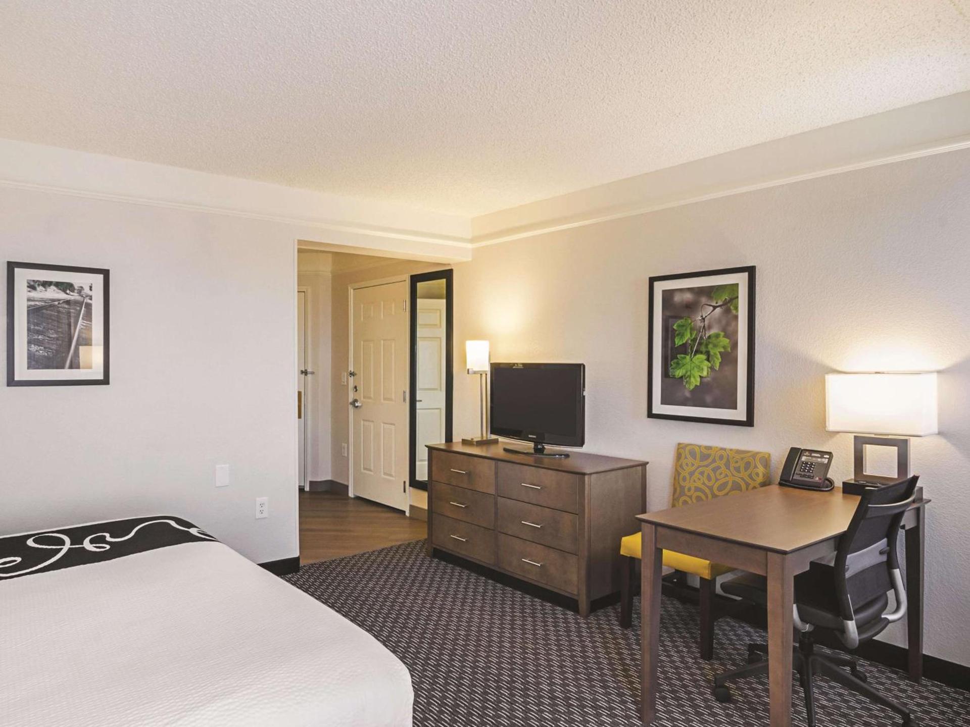 La Quinta by Wyndham Denver Tech Center photo 28