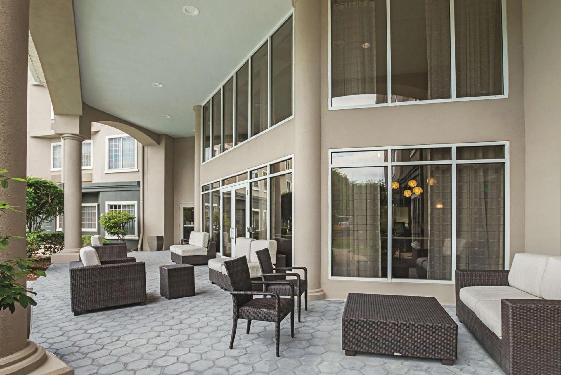 La Quinta by Wyndham Fort Worth North photo 17