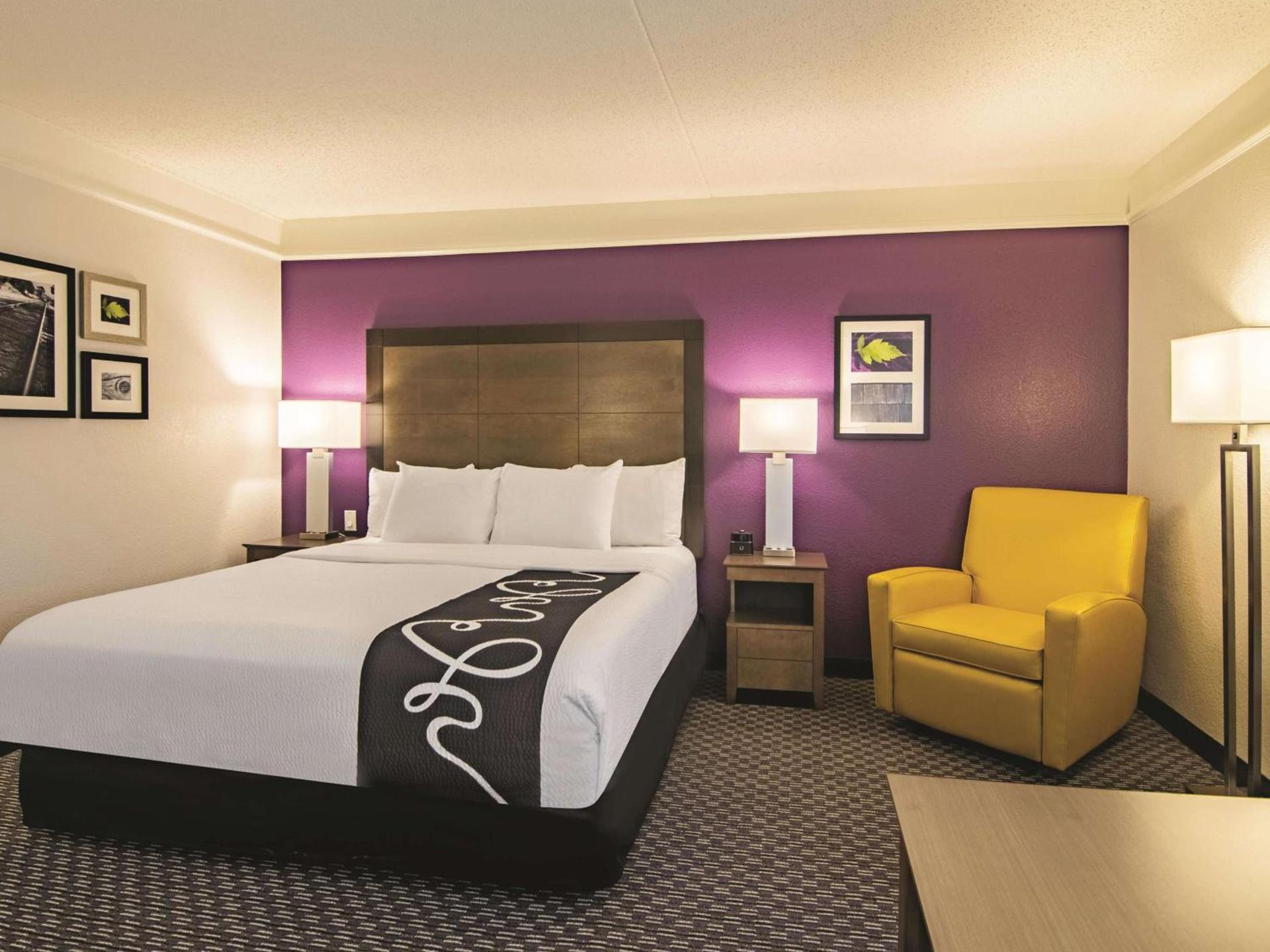 La Quinta by Wyndham Oklahoma City Norman photo 3