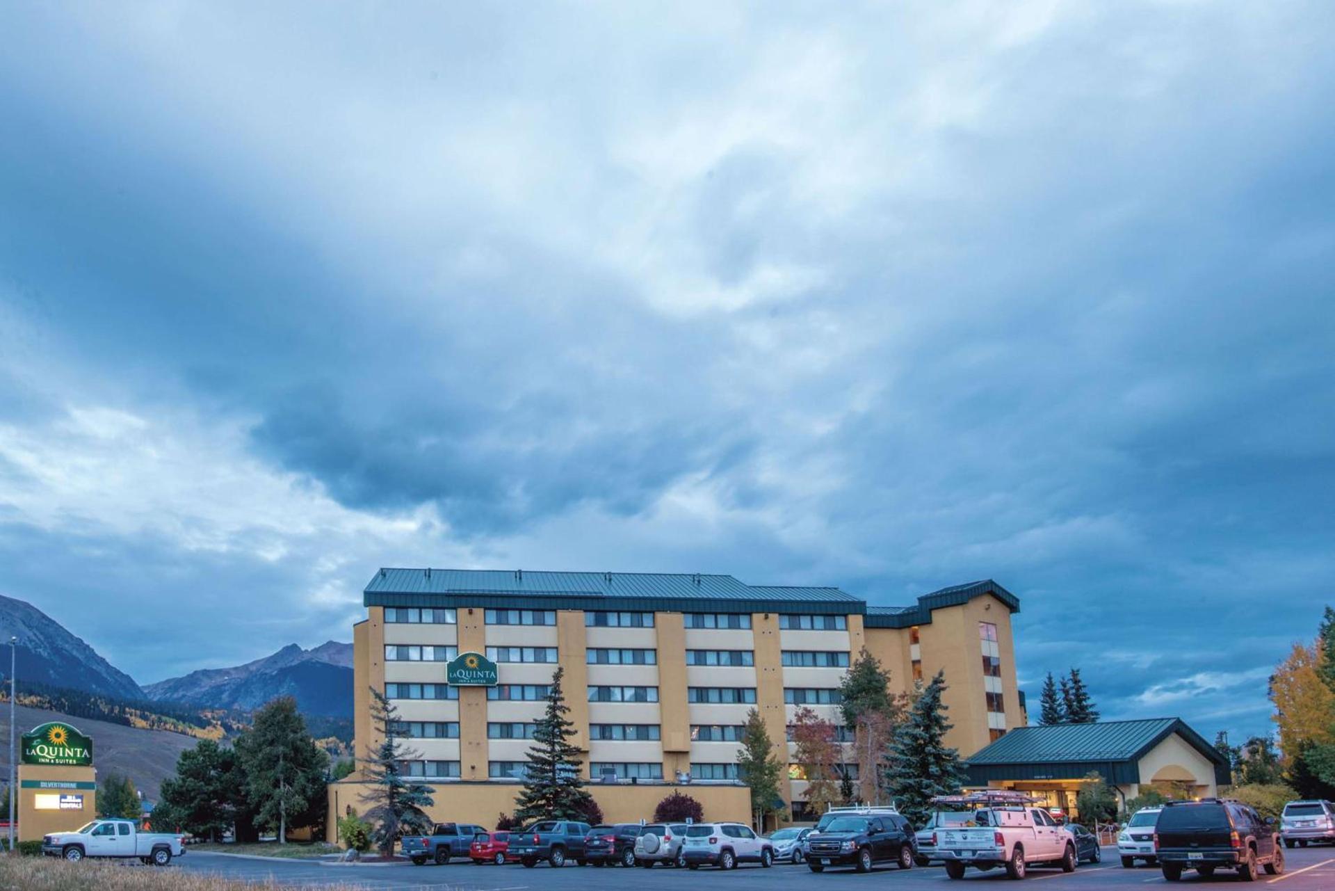 Mountain Valley Inn & Suites photo 21