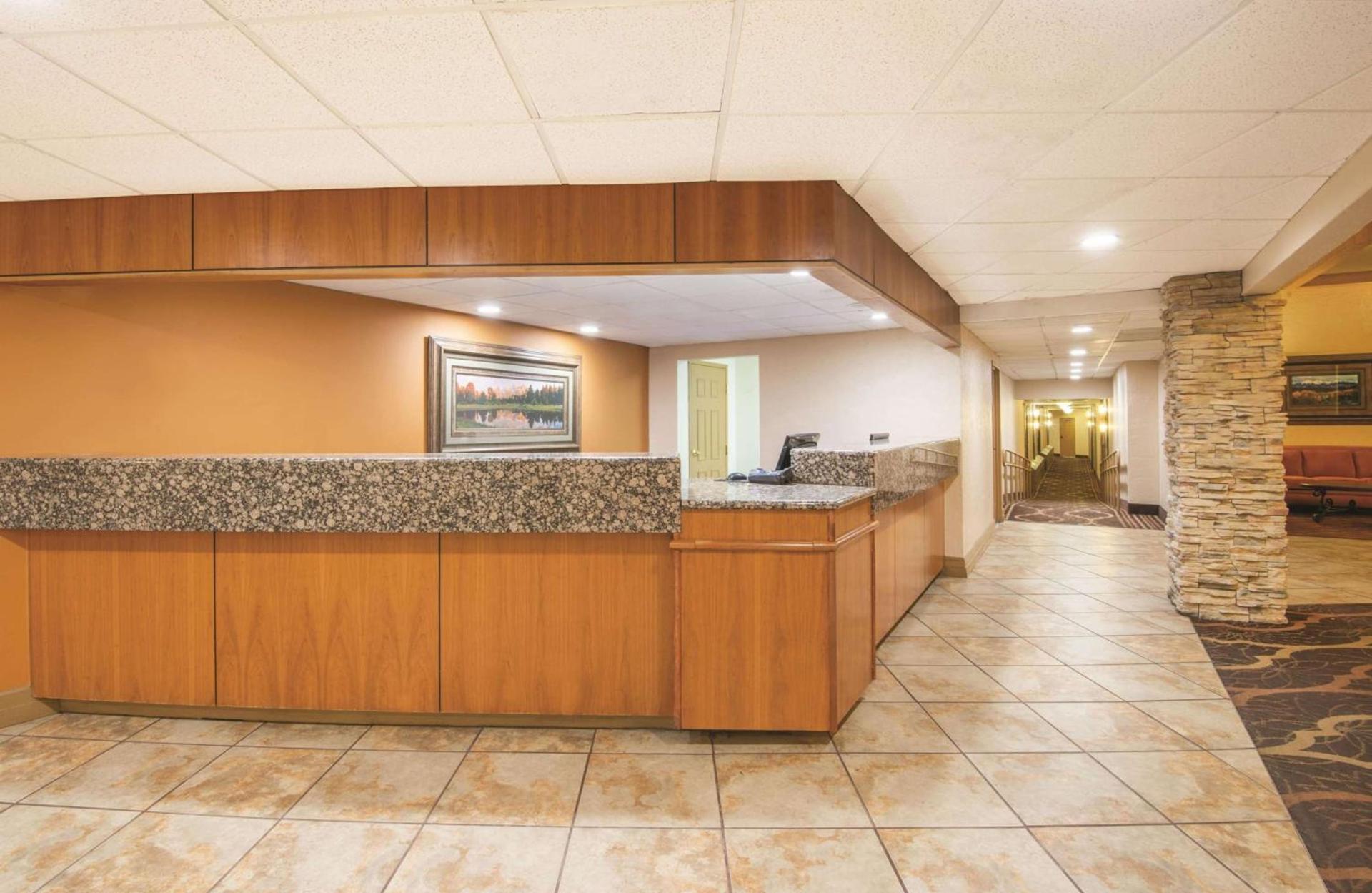 Mountain Valley Inn & Suites photo 24