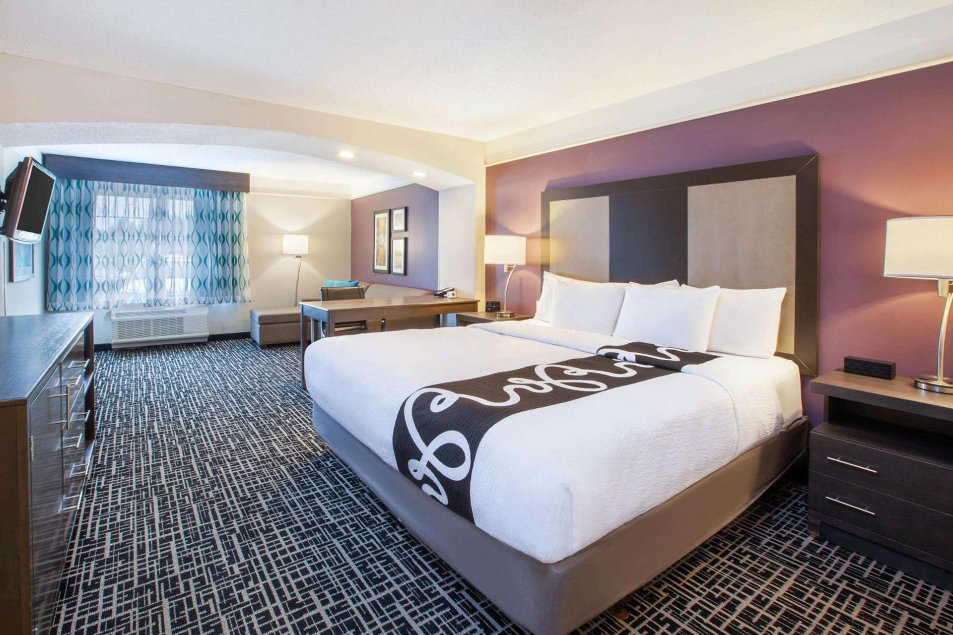 La Quinta by Wyndham Cincinnati Airport Florence photo 8