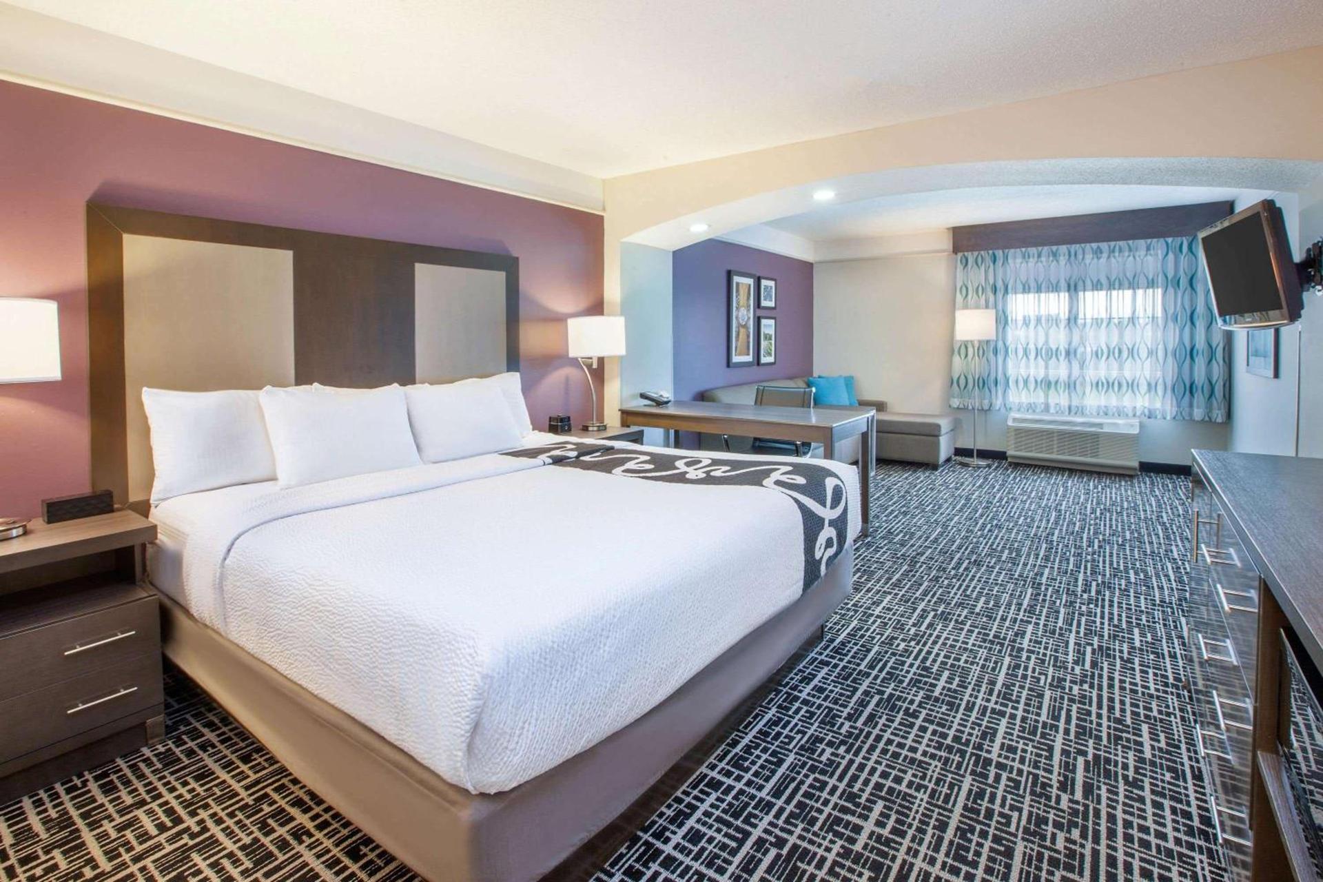 La Quinta by Wyndham Cincinnati Airport Florence photo 17