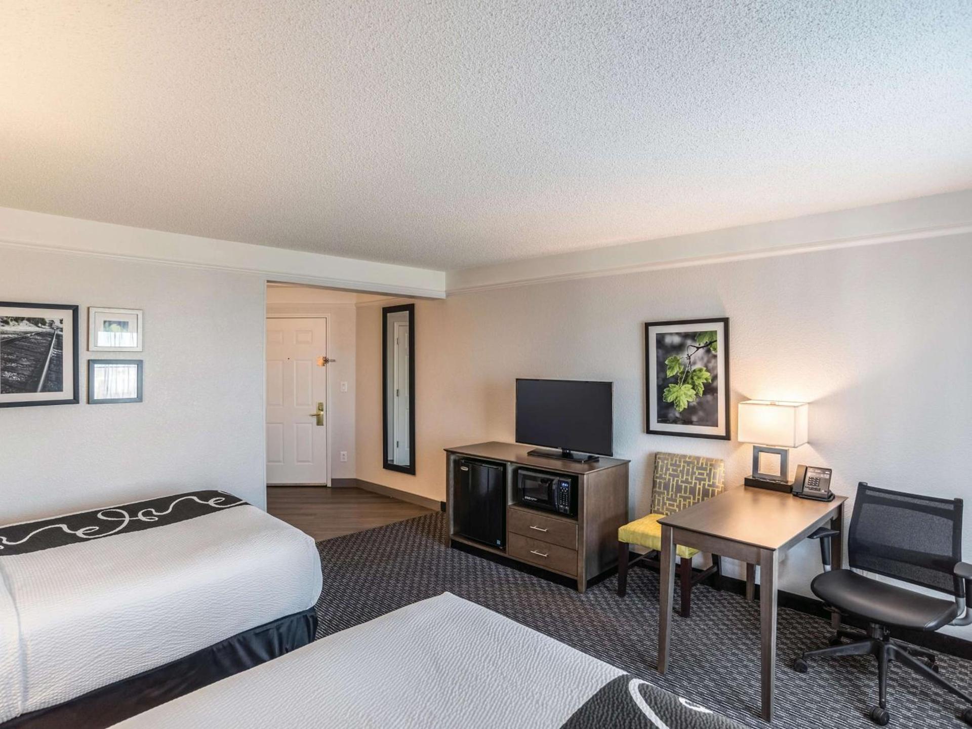 La Quinta by Wyndham Phoenix Chandler photo 29