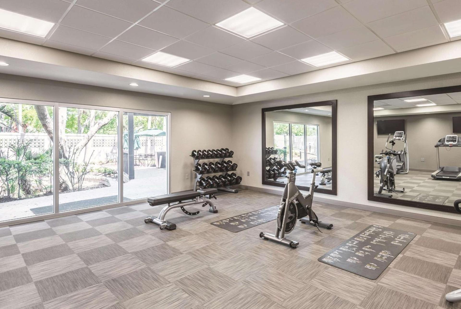 La Quinta by Wyndham Orlando Lake Mary photo 16