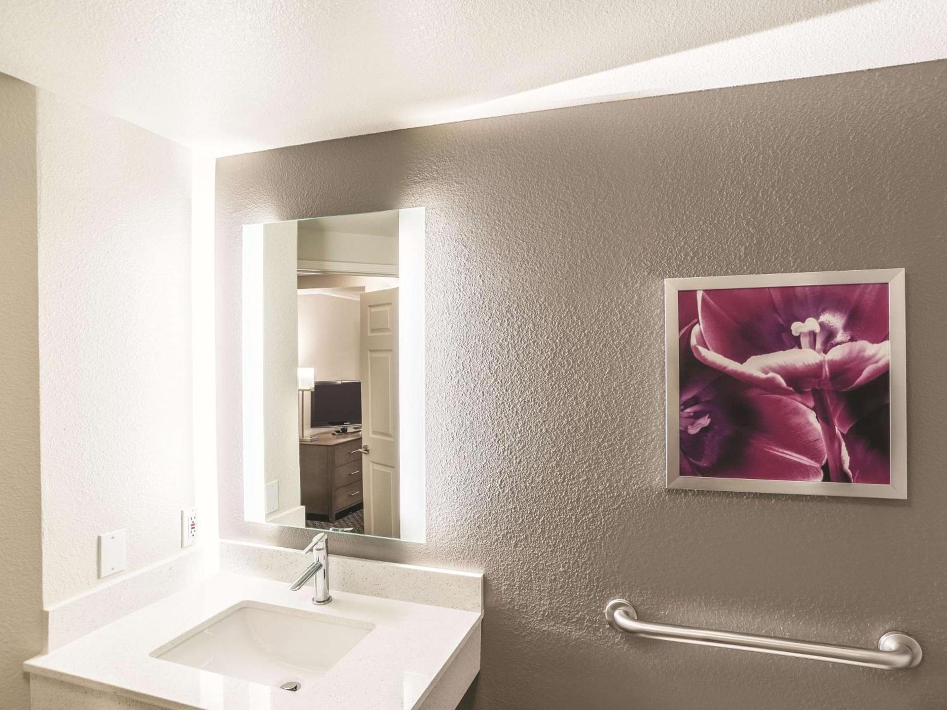 La Quinta by Wyndham Flagstaff photo 25