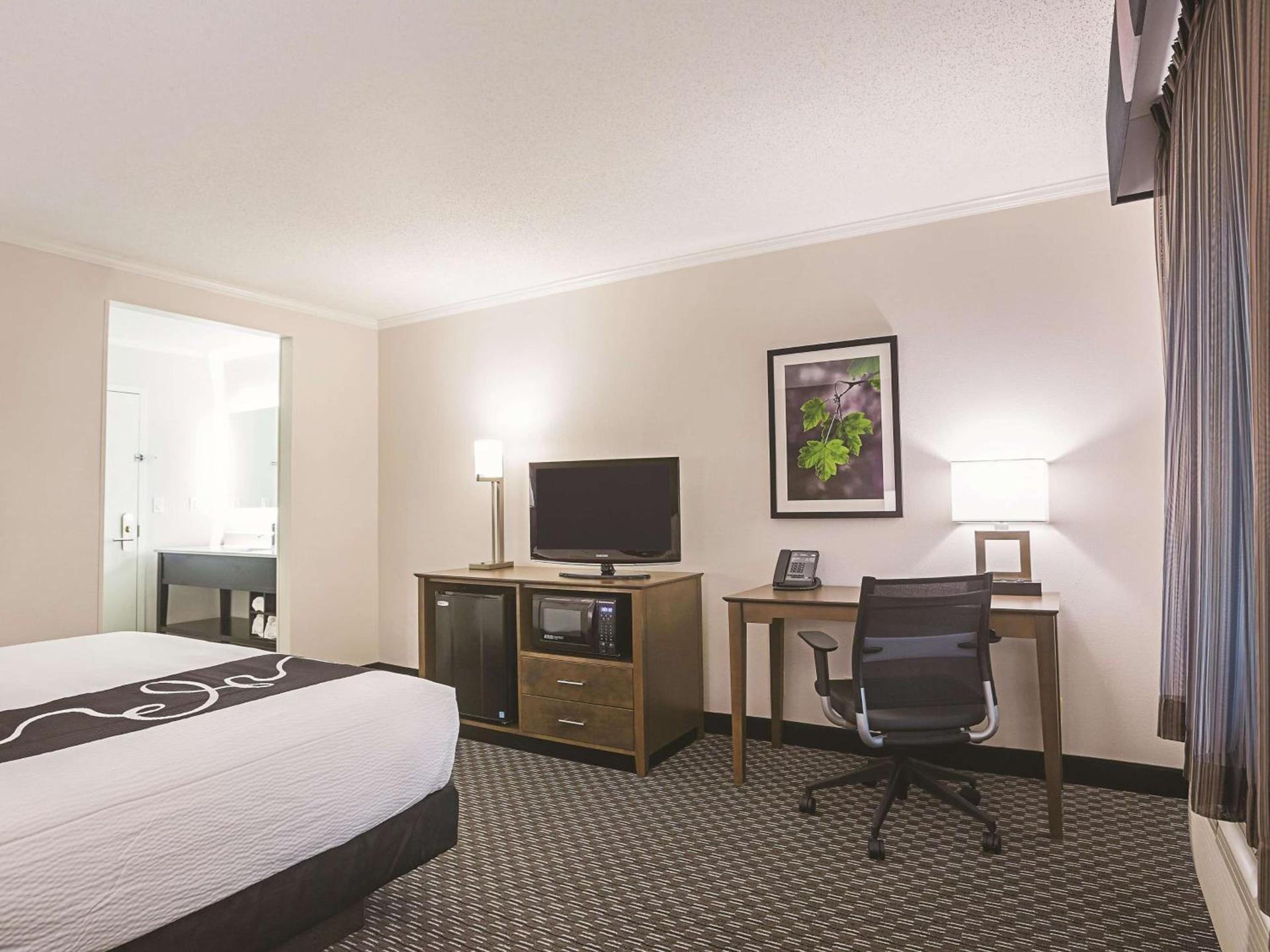 La Quinta by Wyndham Atlanta Midtown - Buckhead photo 8