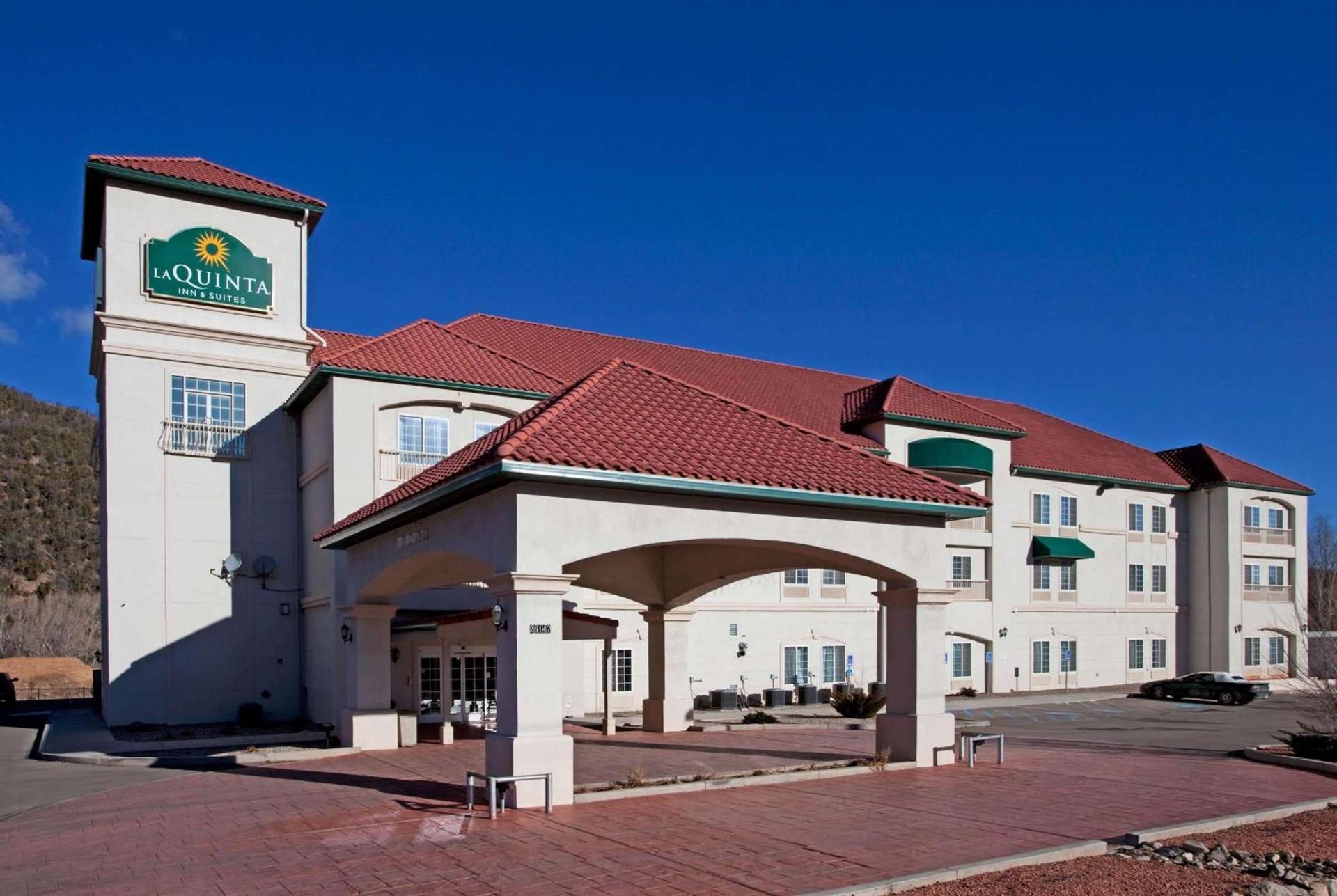 La Quinta by Wyndham Ruidoso Downs photo 3