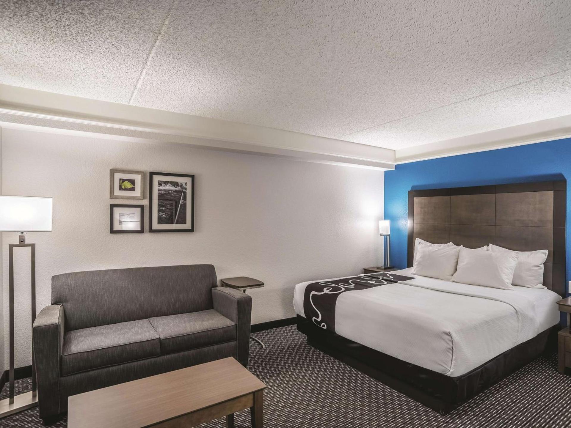 La Quinta by Wyndham Phoenix Chandler photo 11