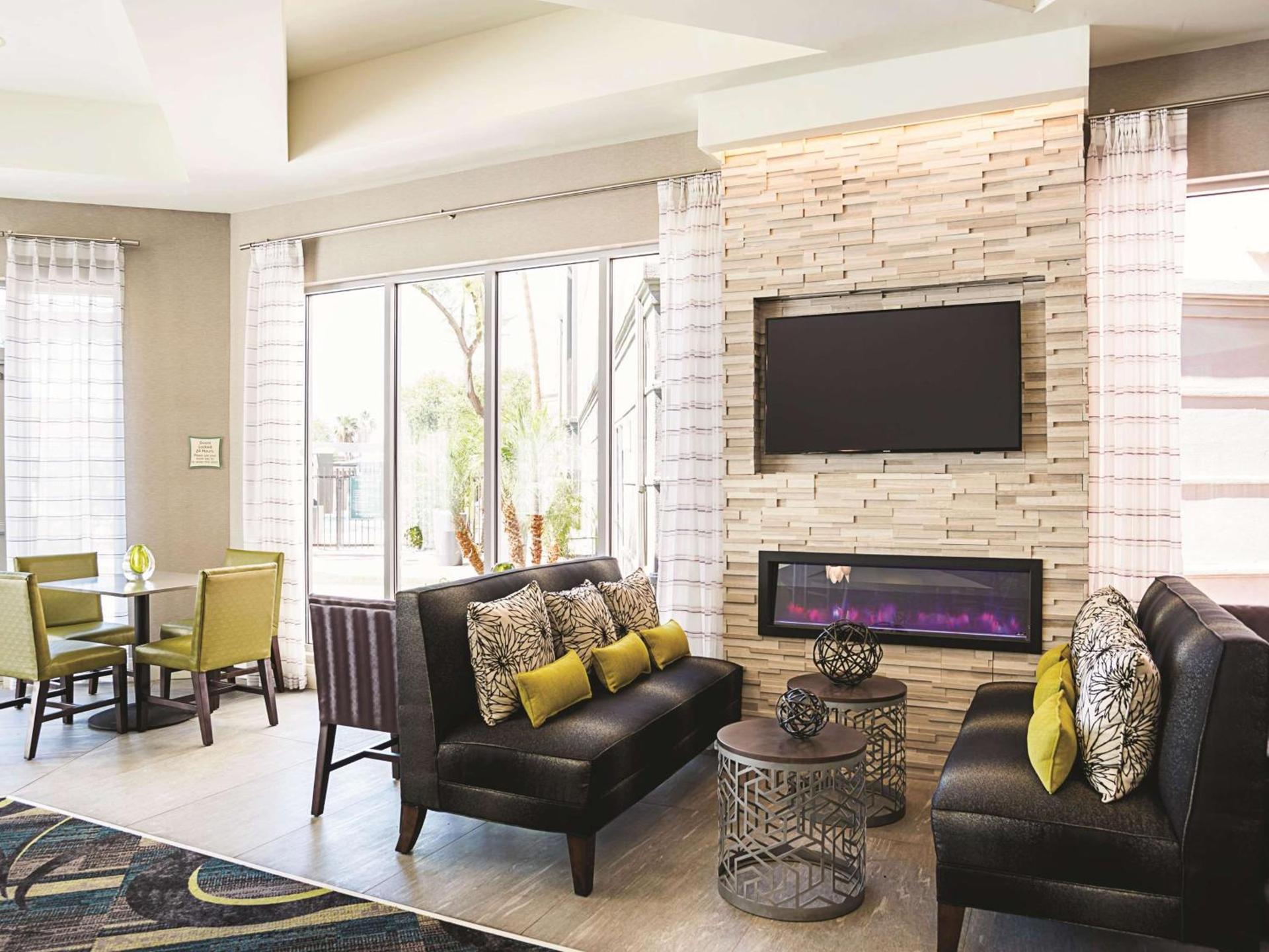 La Quinta by Wyndham Phoenix Chandler photo 7