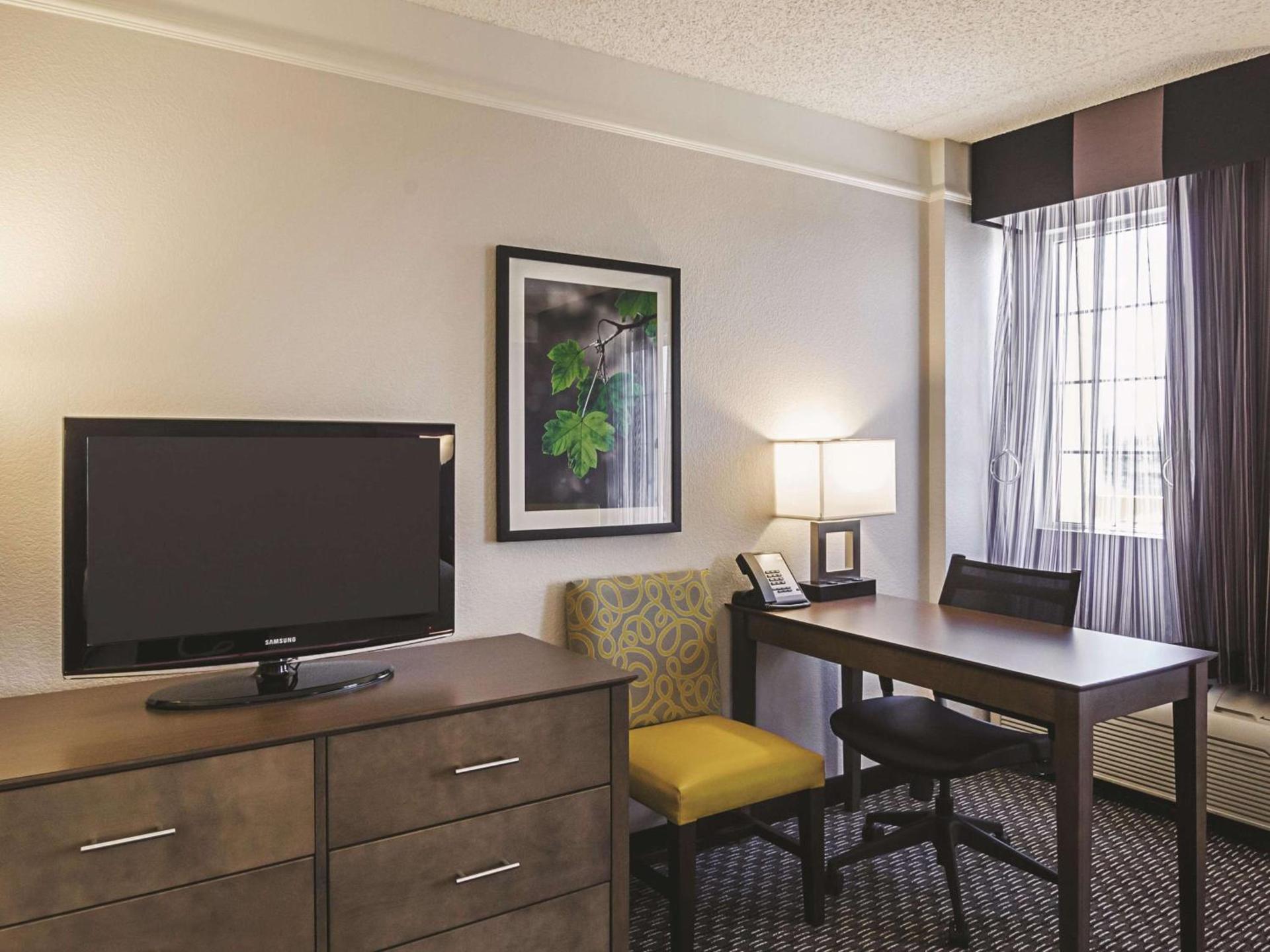 La Quinta by Wyndham Denver Tech Center photo 27