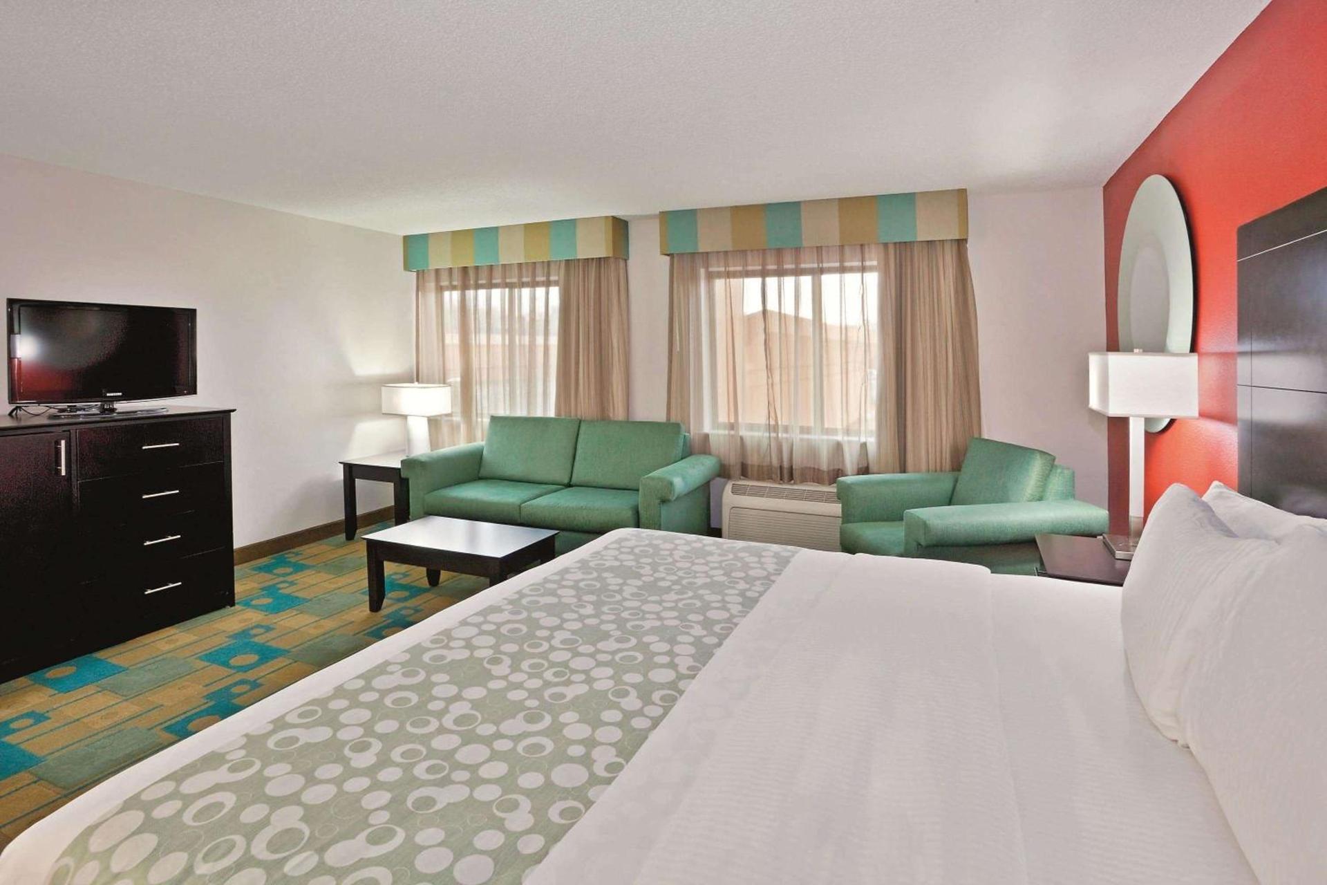 La Quinta by Wyndham Mansfield OH photo 19