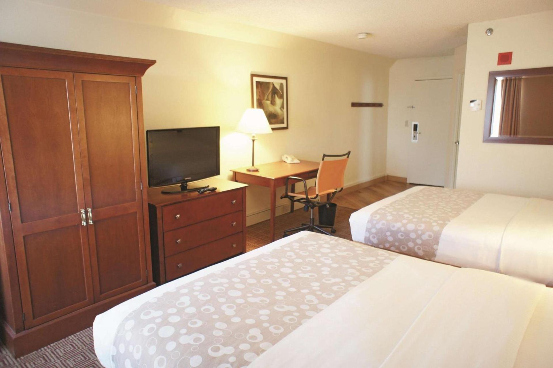 La Quinta by Wyndham Stamford / New York City photo 16
