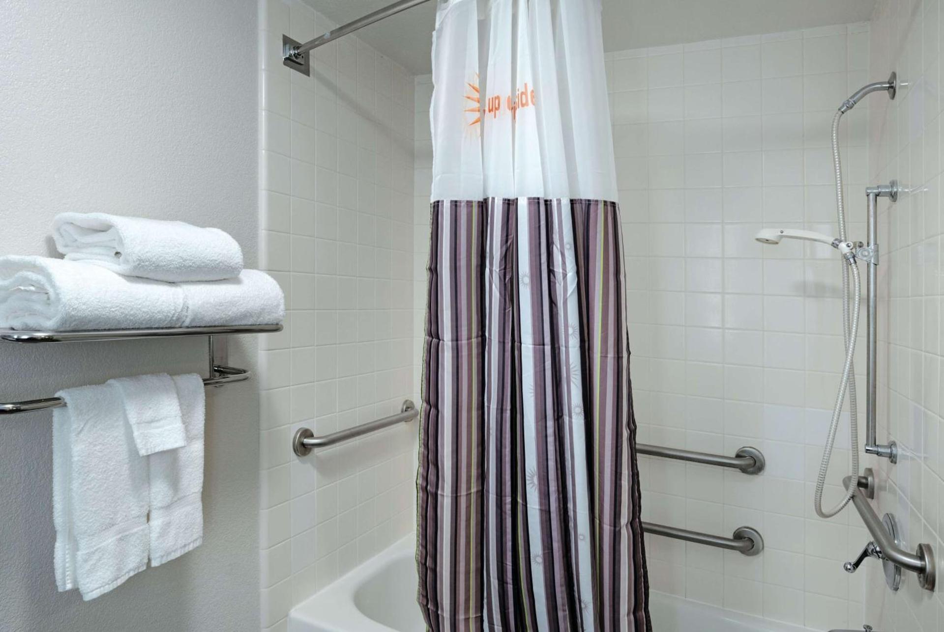 La Quinta by Wyndham Rancho Cordova Sacramento photo 12