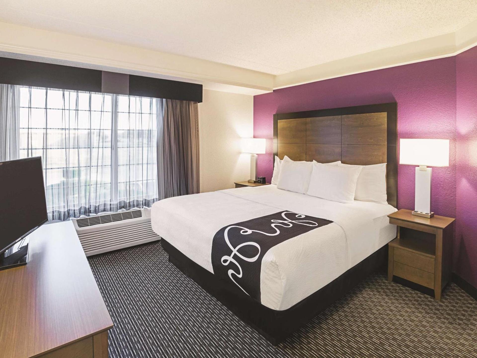 La Quinta by Wyndham Fort Worth North photo 40