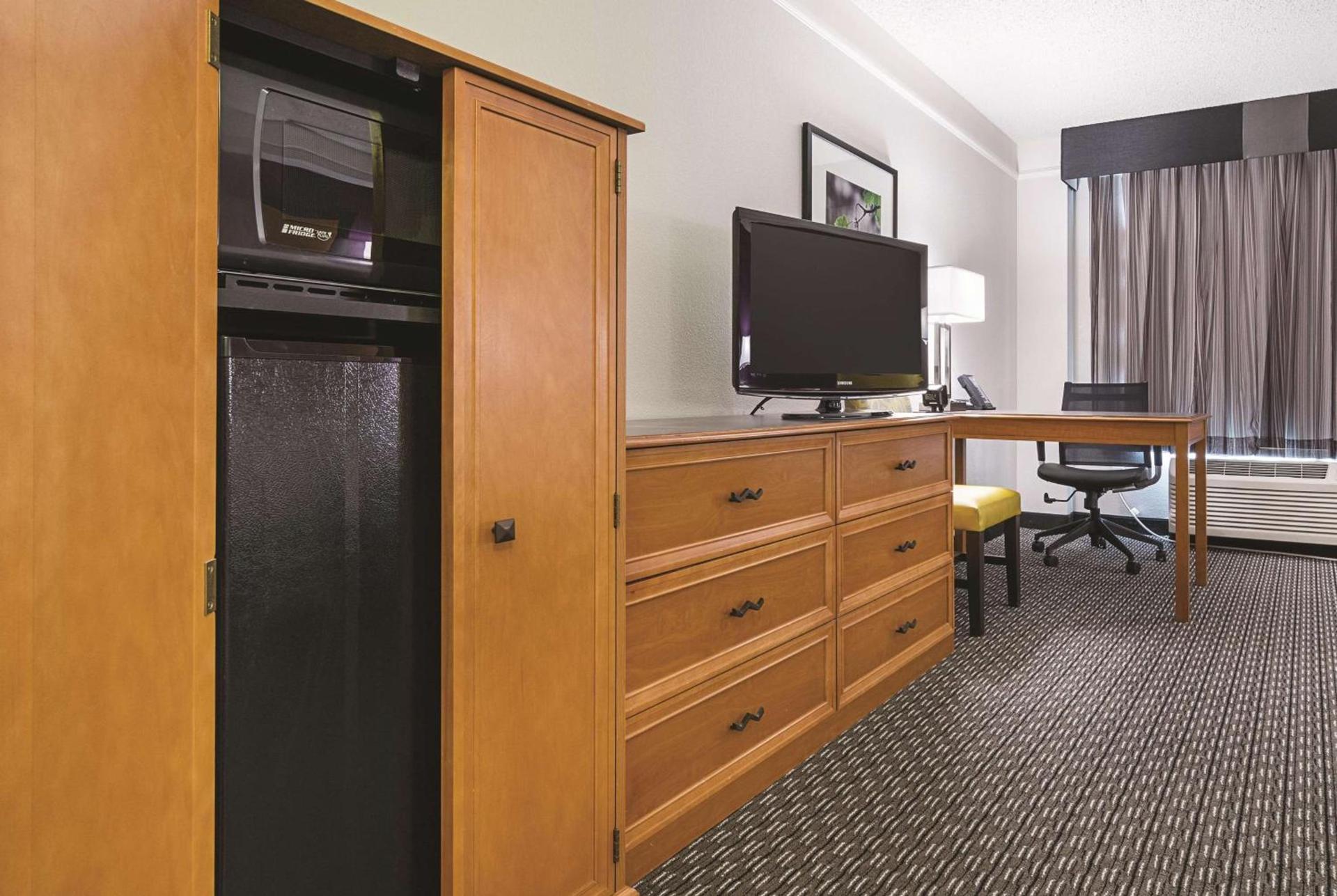 La Quinta by Wyndham Phoenix Mesa West photo 33