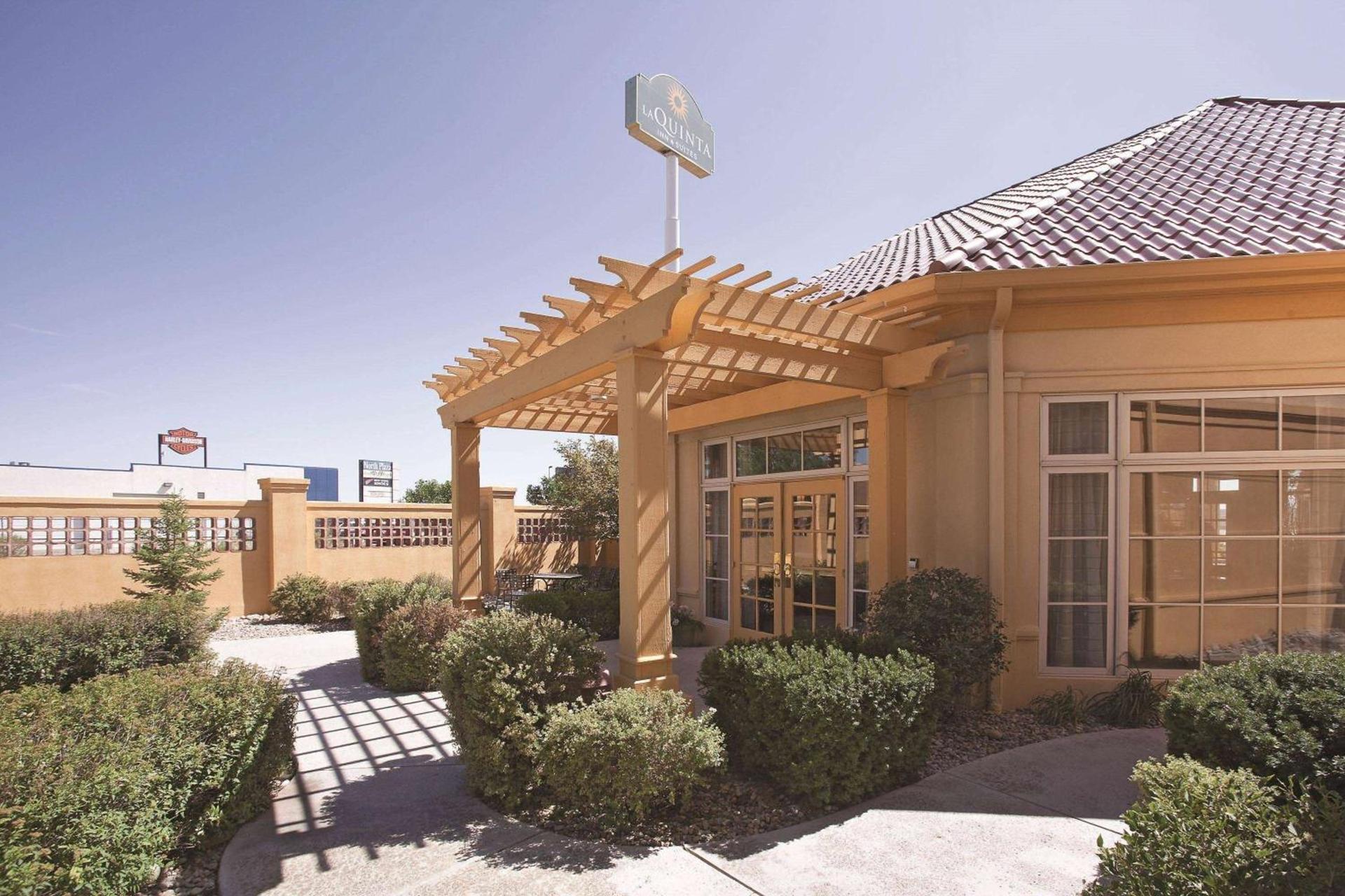 La Quinta by Wyndham Pueblo photo 3