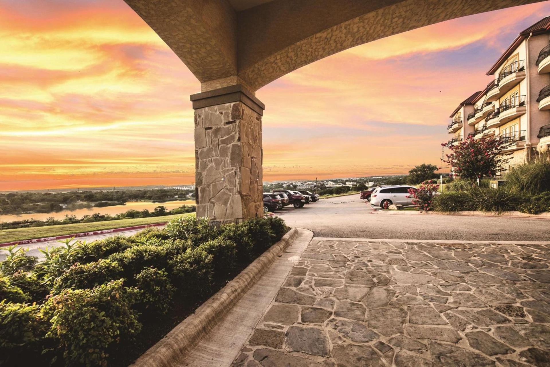 La Quinta by Wyndham Marble Falls photo 72