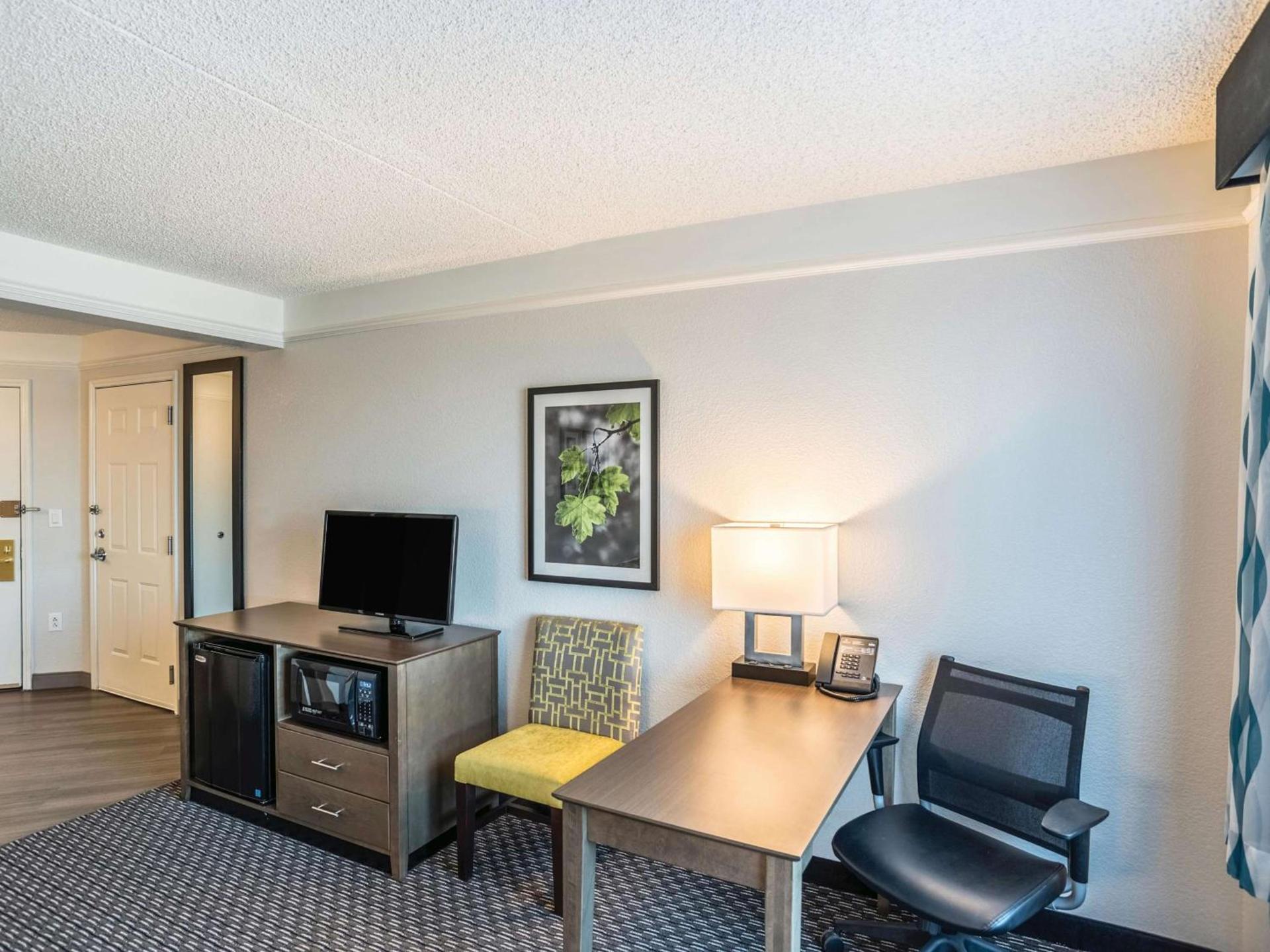 La Quinta by Wyndham Phoenix Chandler photo 16