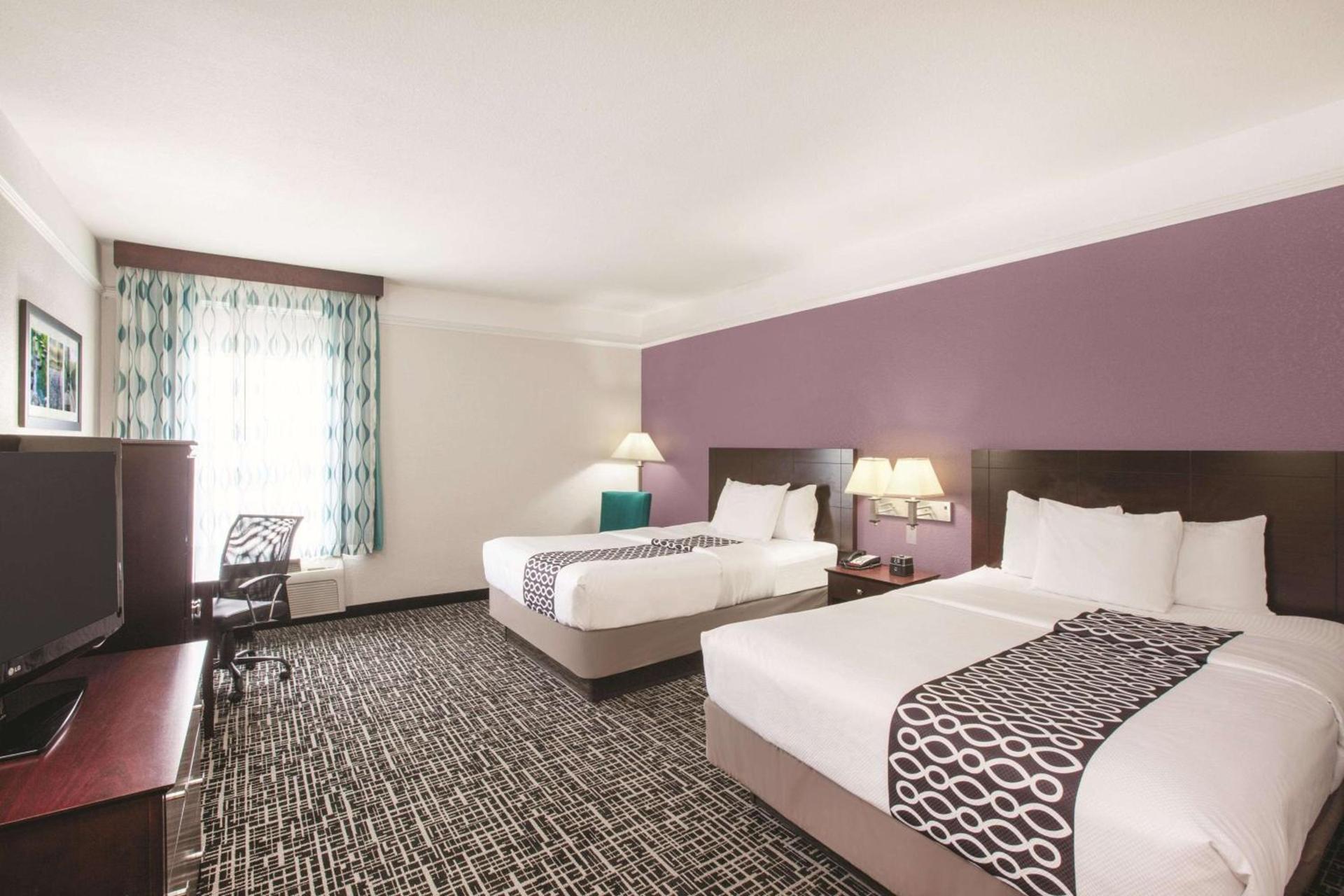 La Quinta by Wyndham Mansfield TX photo 22
