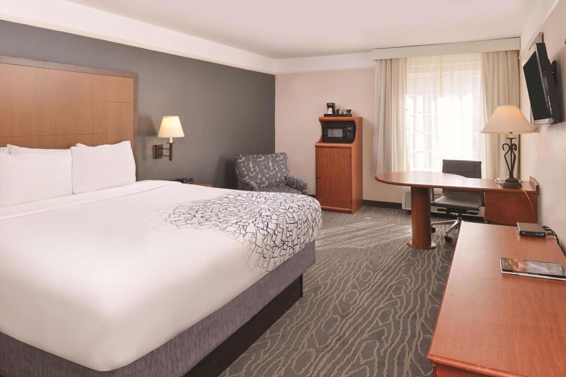 La Quinta by Wyndham Ruidoso Downs photo 19
