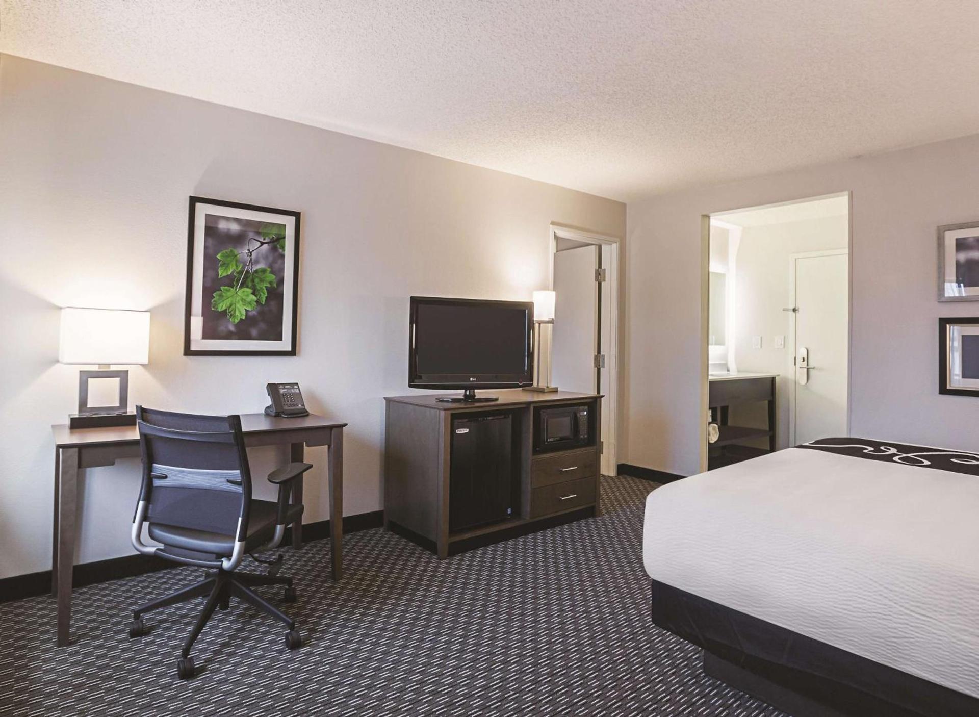 La Quinta by Wyndham Atlanta Midtown - Buckhead photo 27