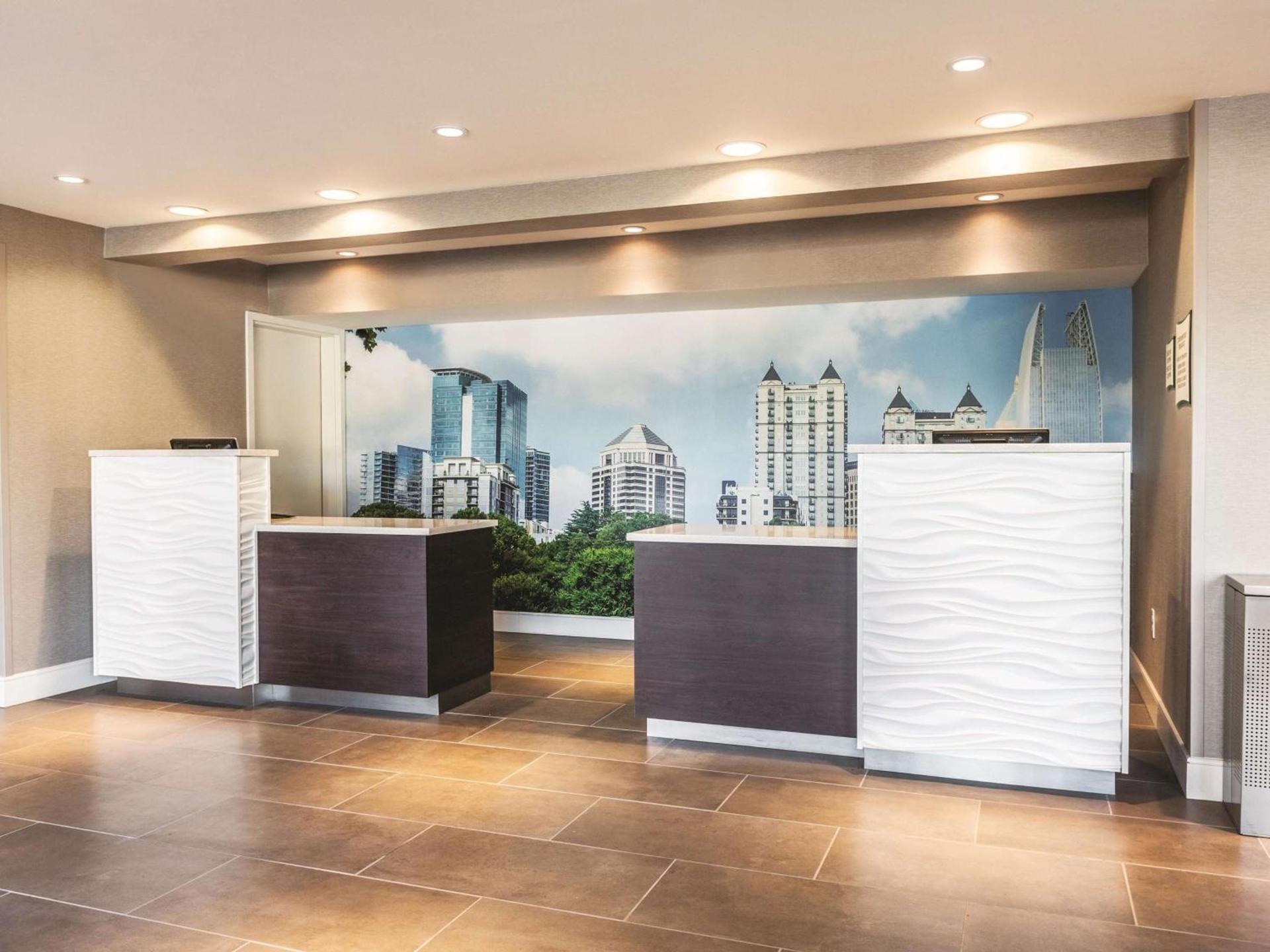 La Quinta by Wyndham Atlanta Midtown - Buckhead photo 28
