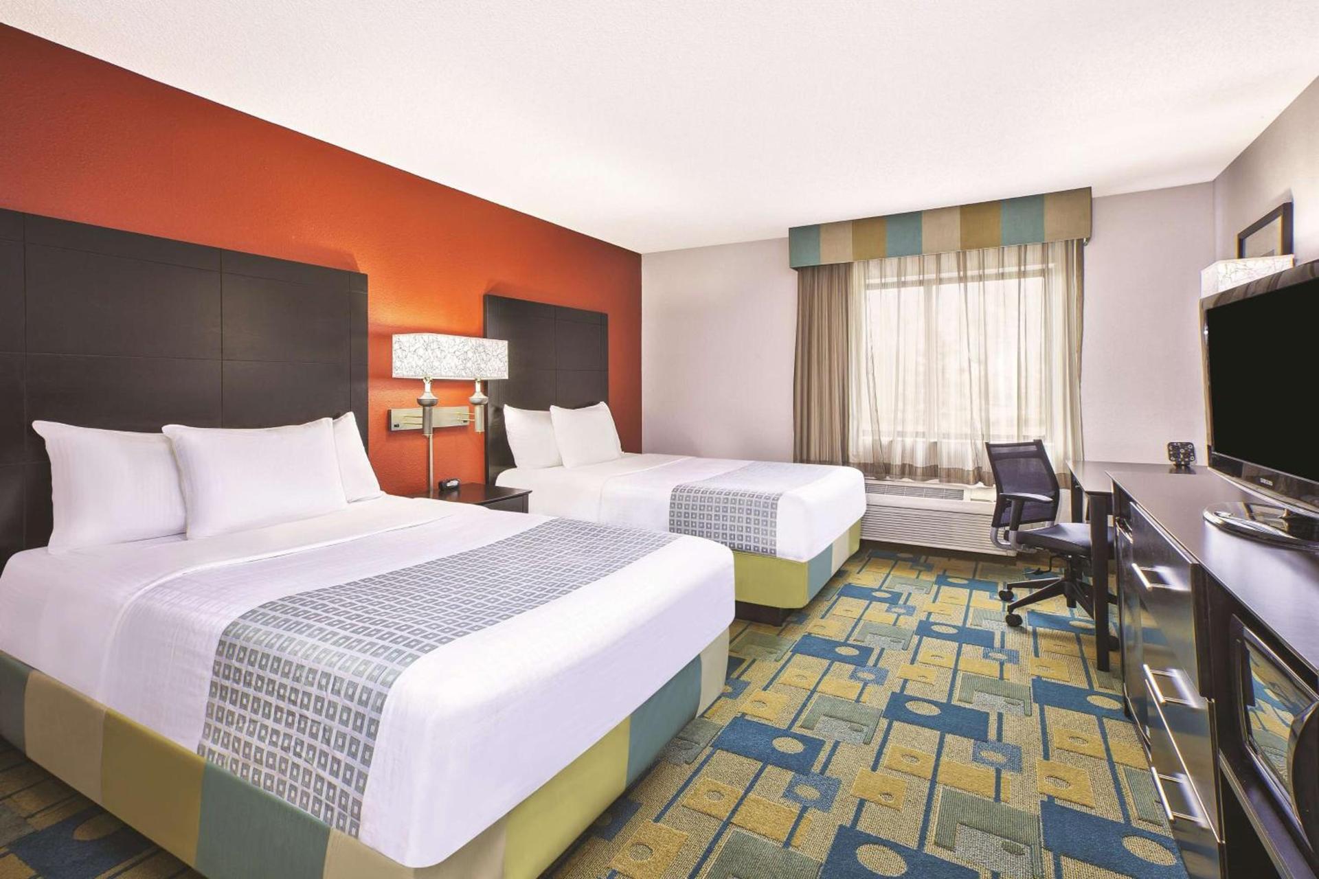 La Quinta Inn by Wyndham Toledo Perrysburg photo 31