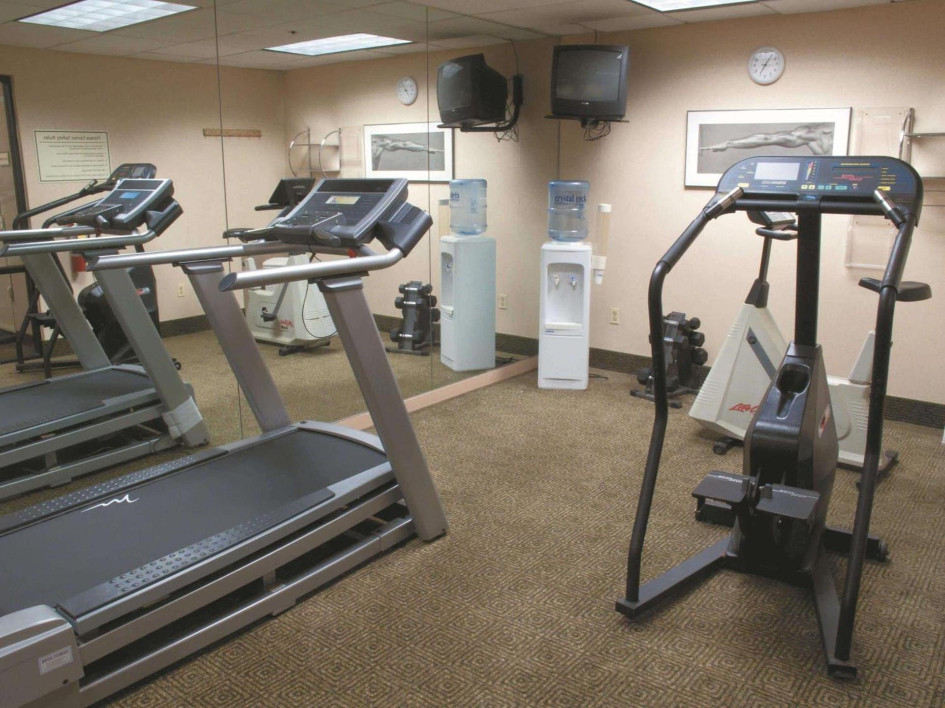 La Quinta by Wyndham Stamford / New York City photo 7