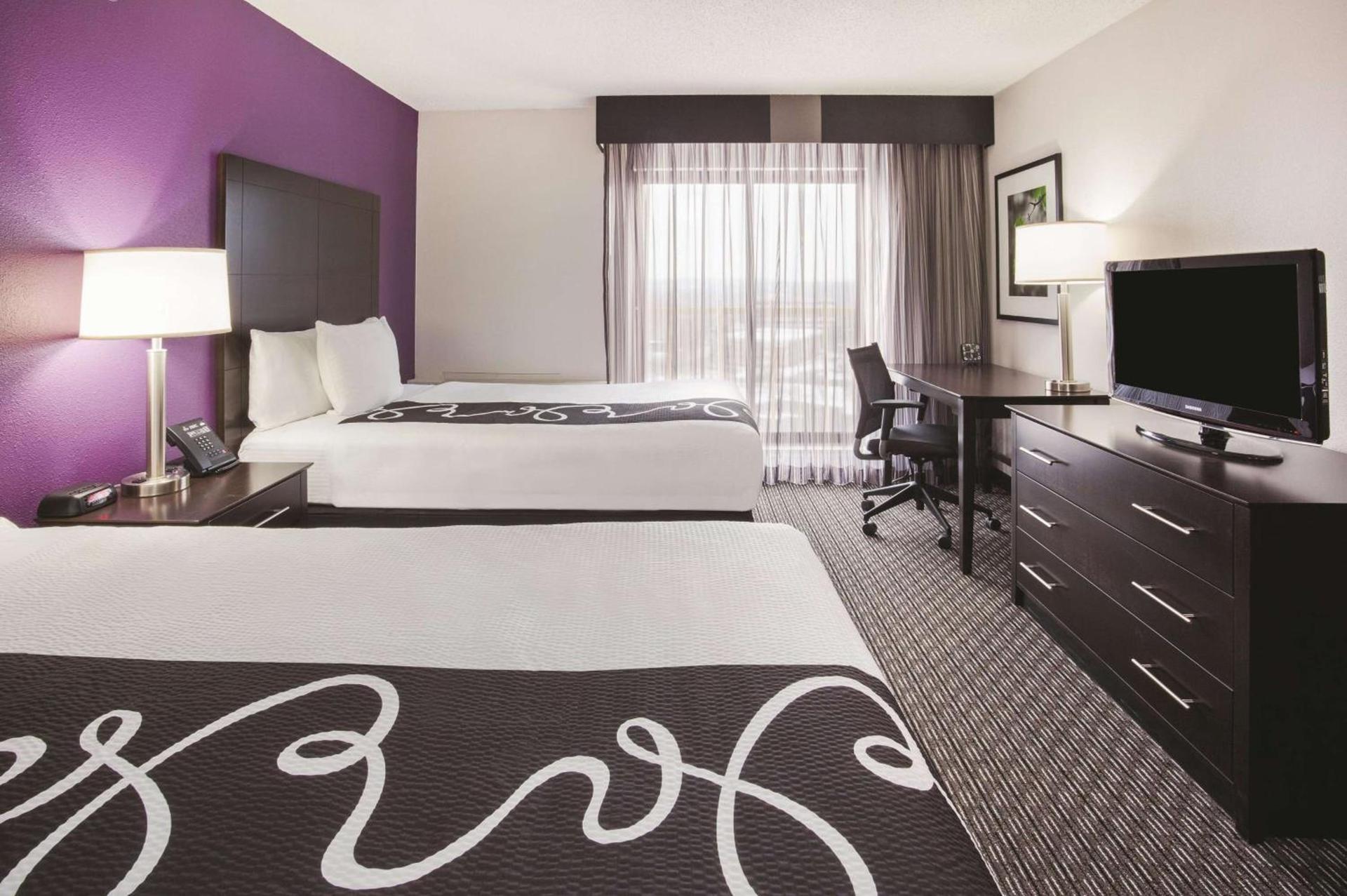 Bloom Hotel photo 8
