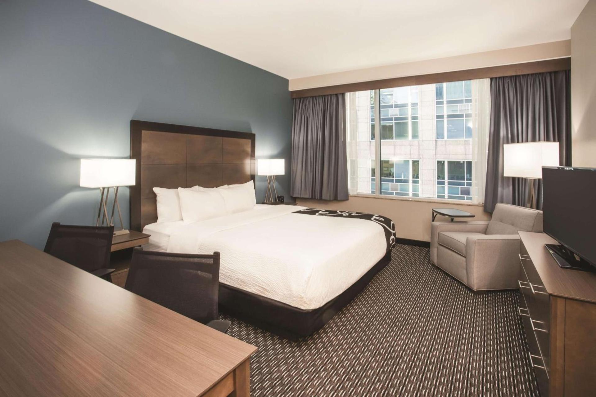 La Quinta Inn & Suites by Wyndham Chicago Downtown photo 45
