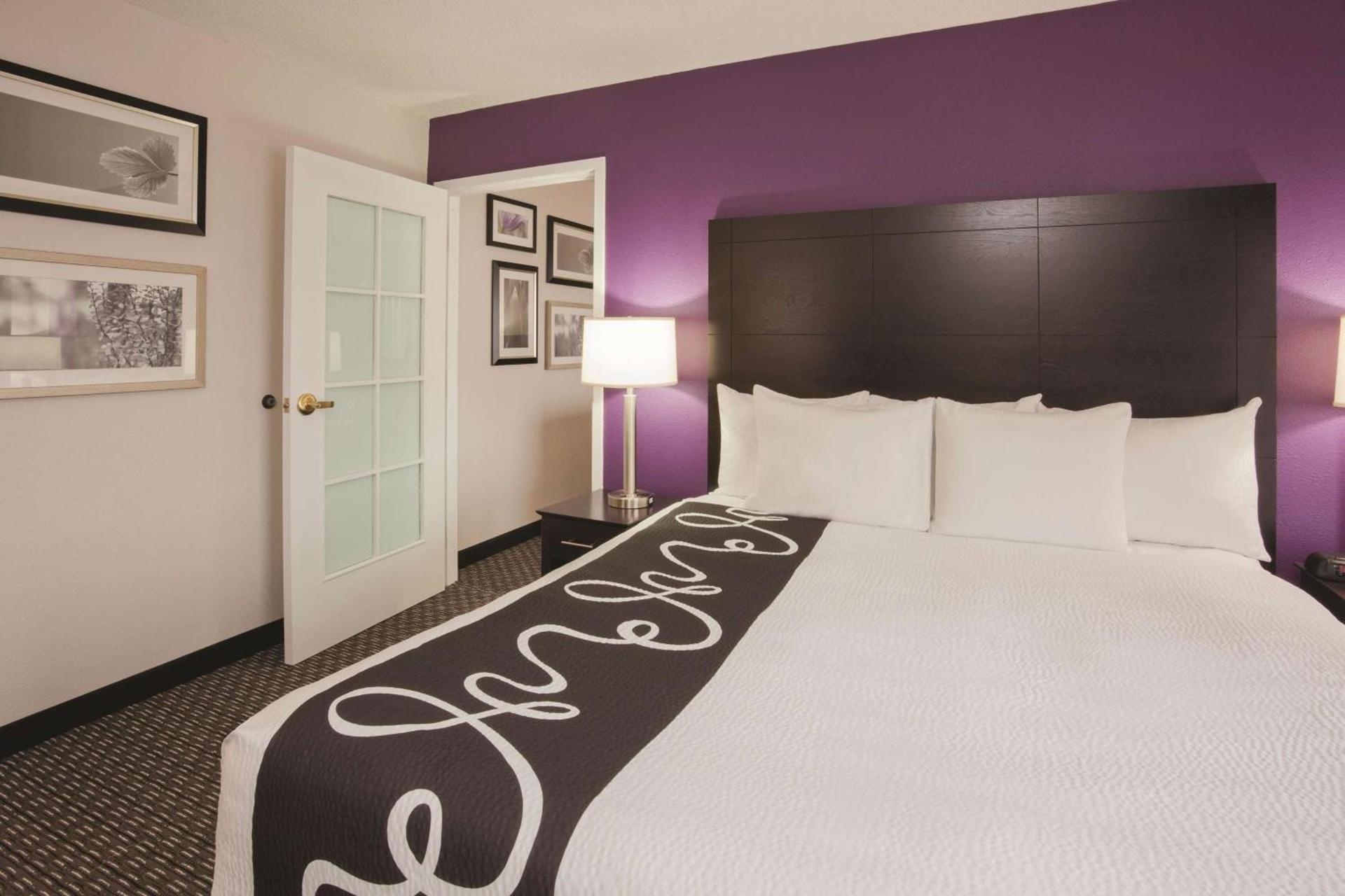 Bloom Hotel photo 22