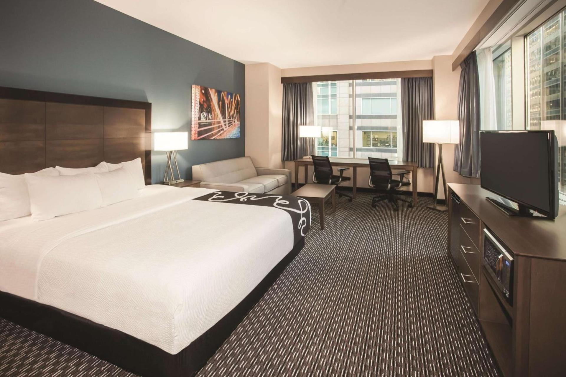 La Quinta Inn & Suites by Wyndham Chicago Downtown photo 15