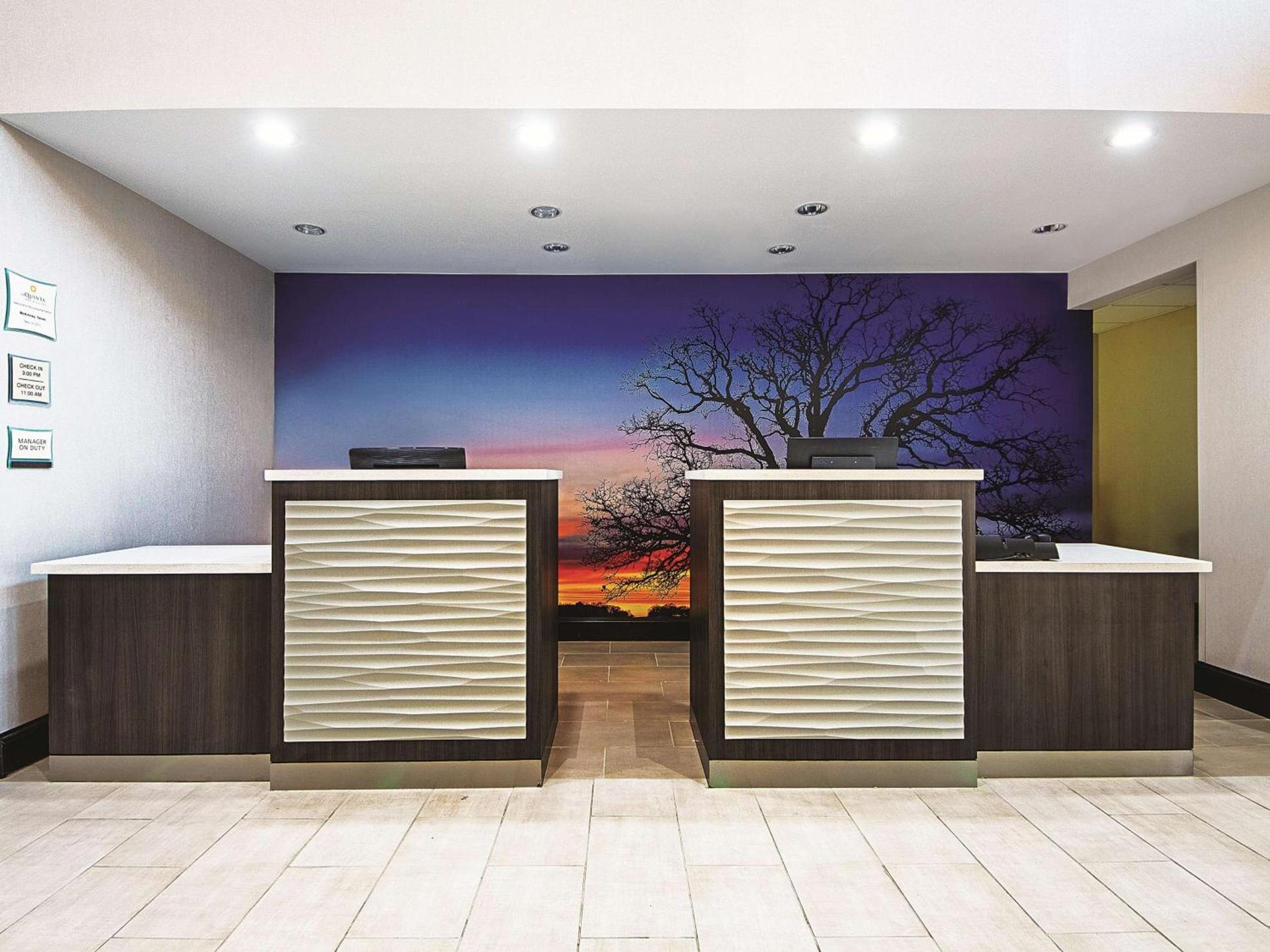 La Quinta by Wyndham McKinney photo 5