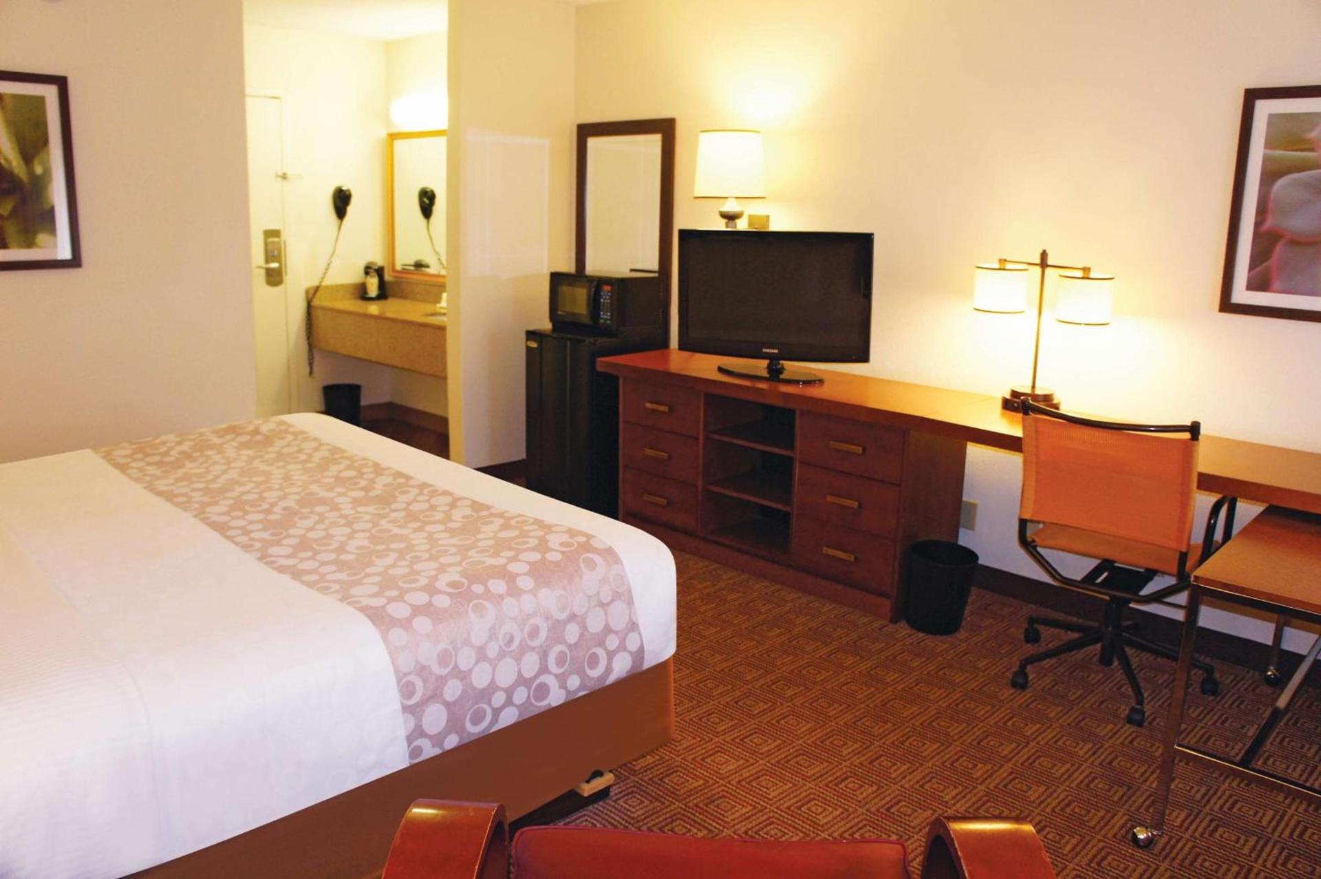 La Quinta Inn by Wyndham Minneapolis Airport Bloomington photo 17