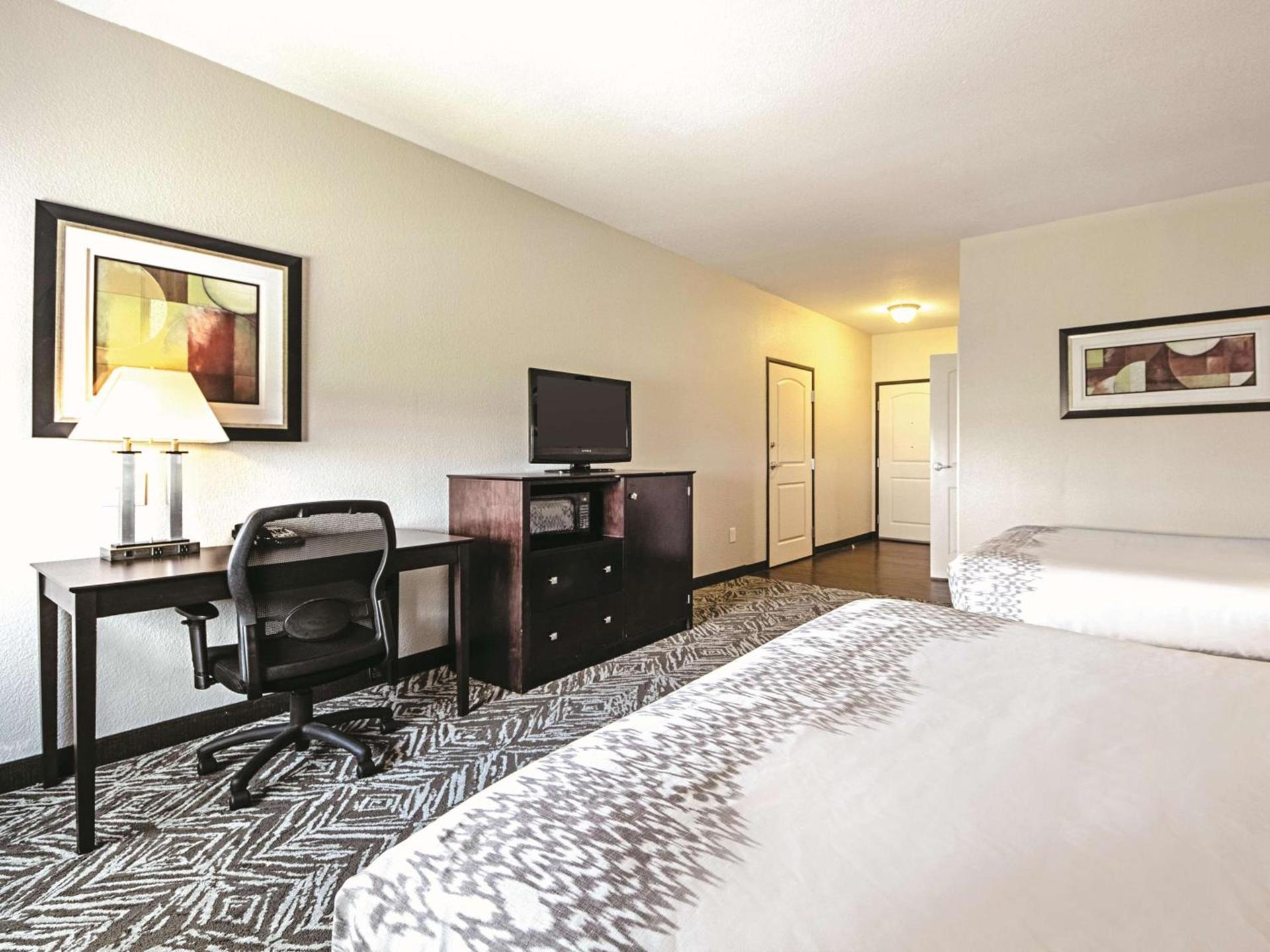 La Quinta by Wyndham McKinney photo 17