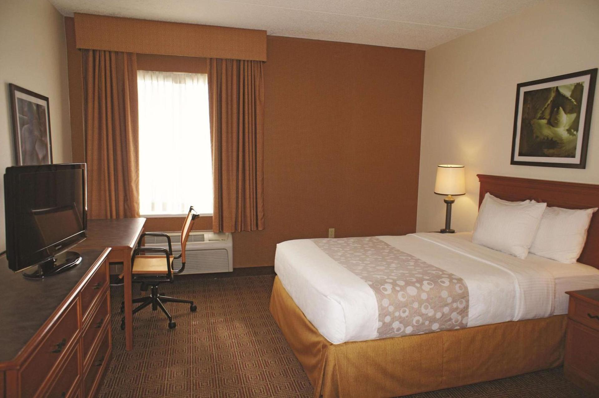 La Quinta by Wyndham Lakeland East photo 28