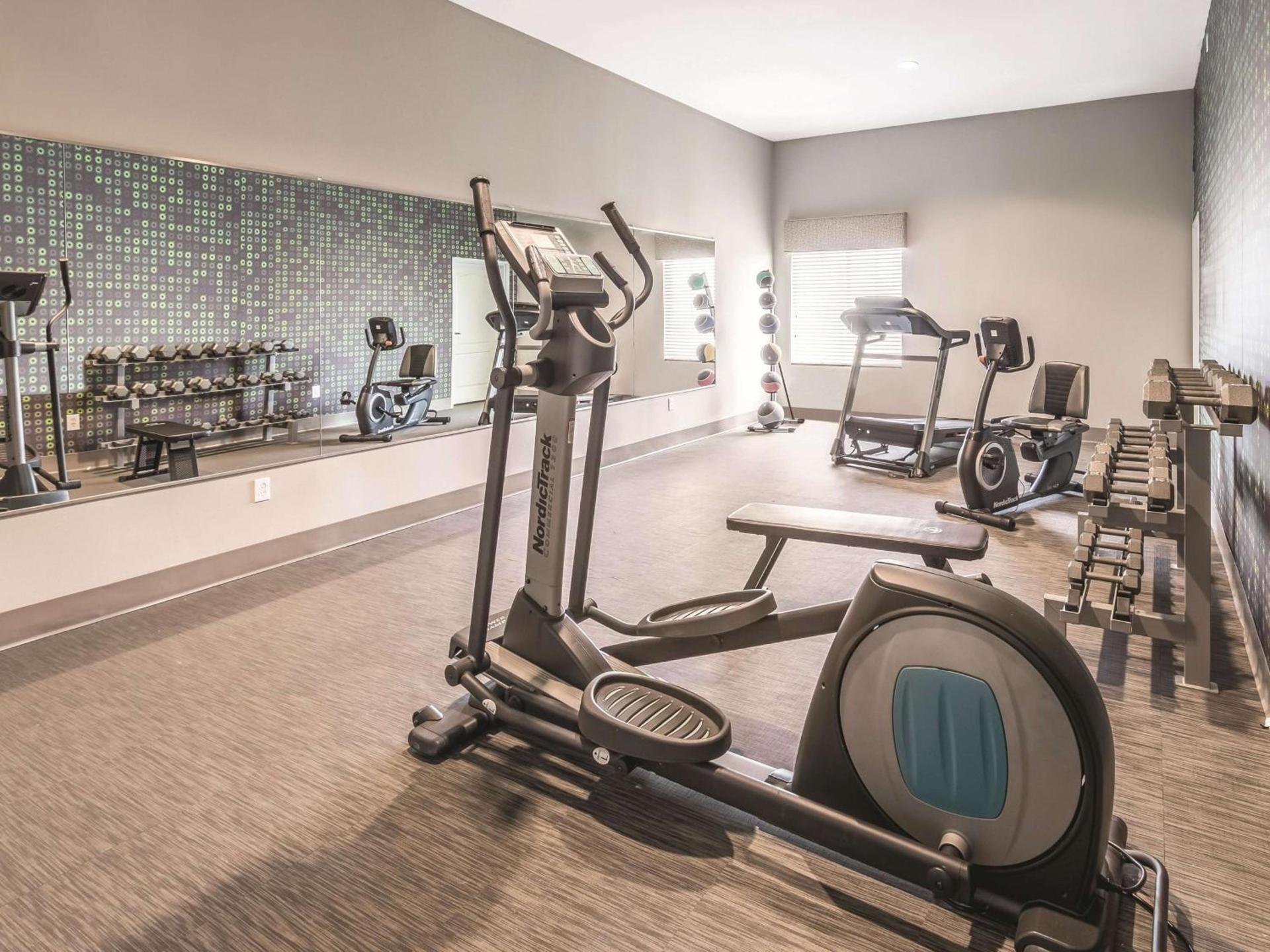 La Quinta by Wyndham Fort Worth - Lake Worth photo 20