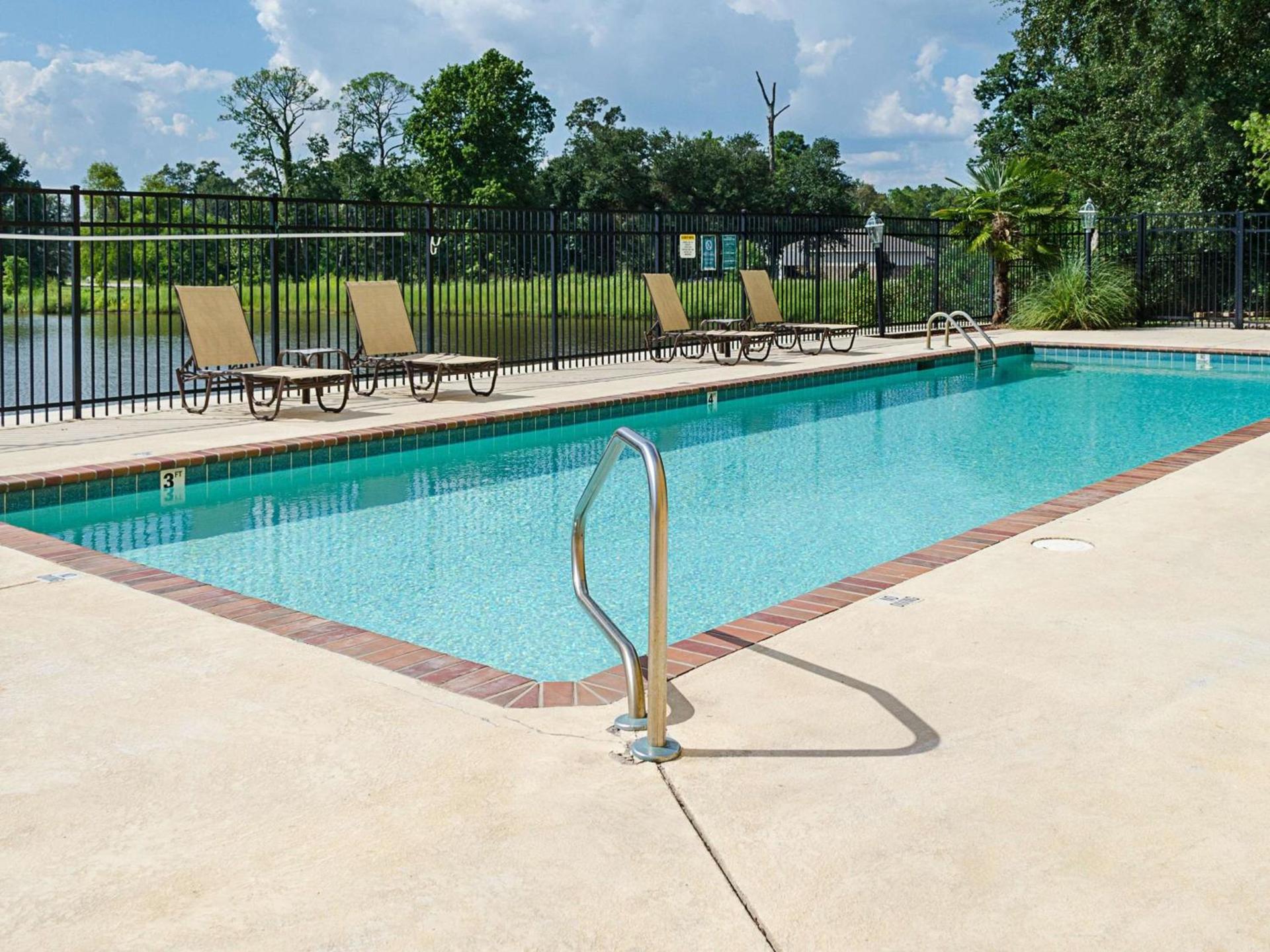 La Quinta by Wyndham Biloxi photo 9