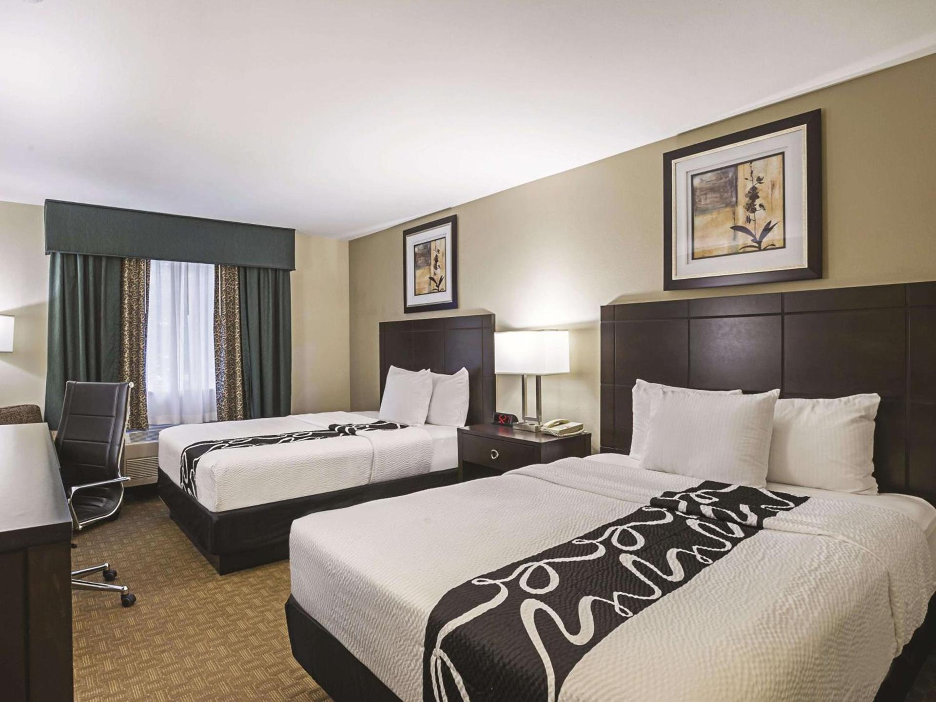 La Quinta Inn by Wyndham Olympia - Lacey photo 15
