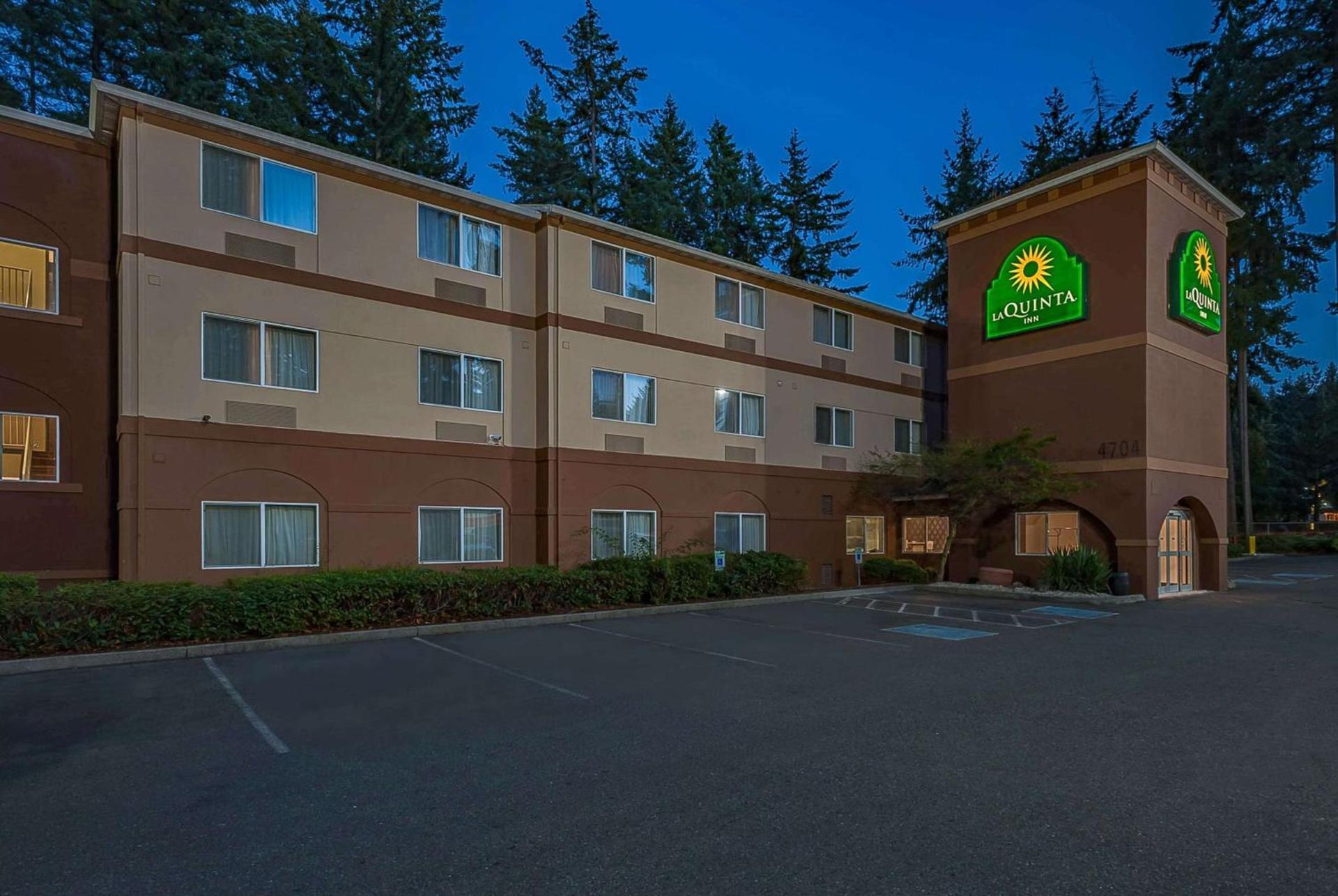 La Quinta Inn by Wyndham Olympia - Lacey photo 17