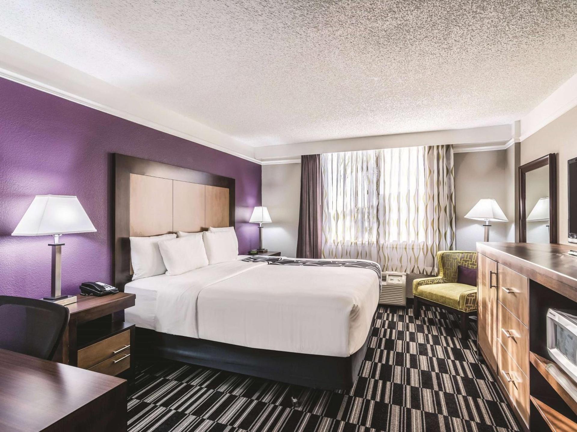 La Quinta Inn by Wyndham Jupiter photo 17