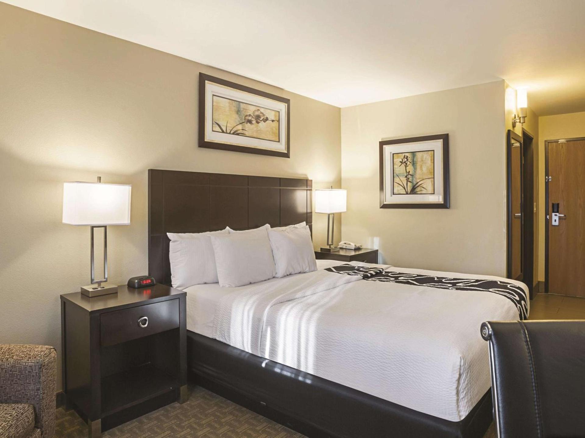 La Quinta Inn by Wyndham Olympia - Lacey photo 21