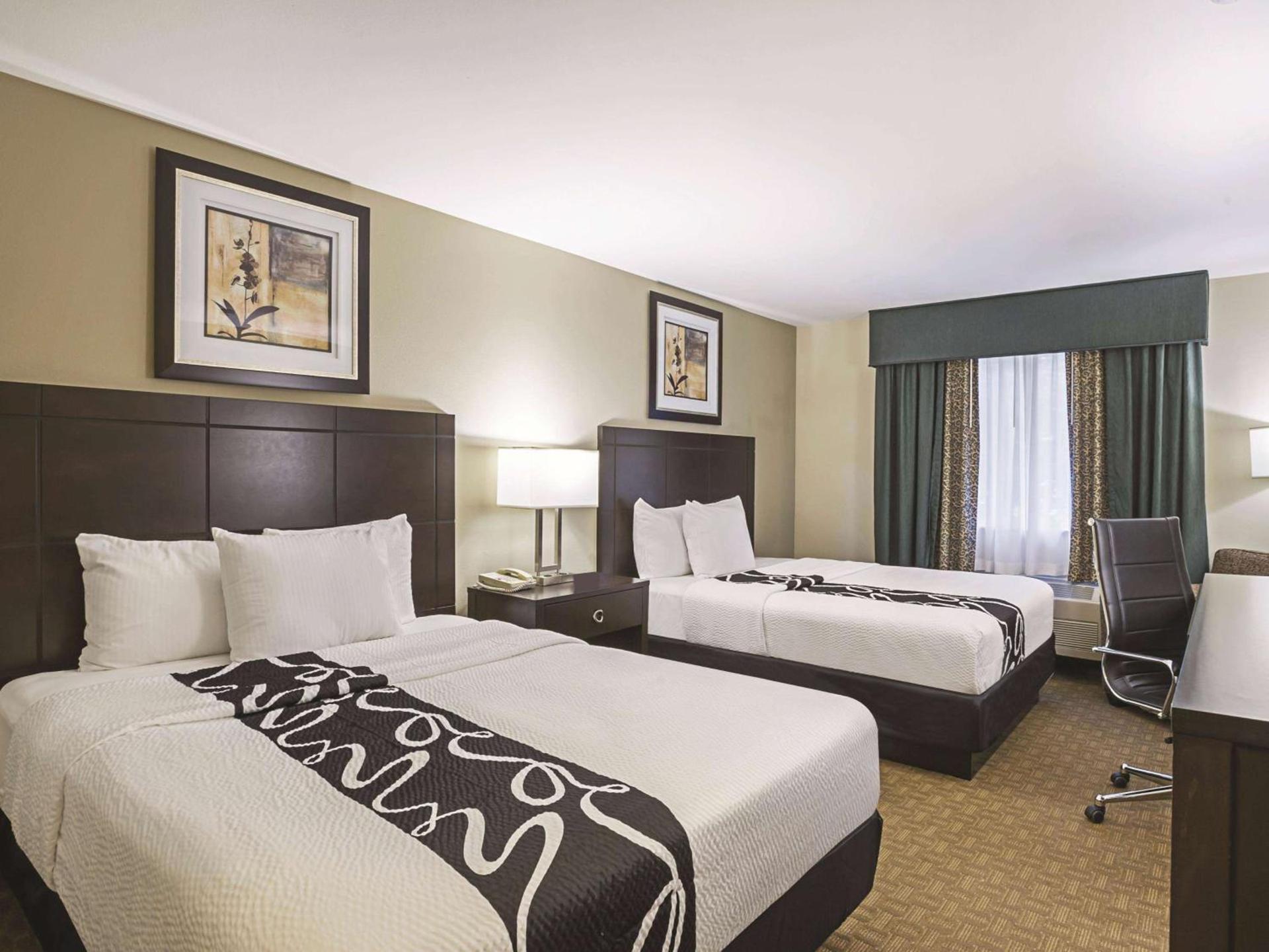 La Quinta Inn by Wyndham Olympia - Lacey photo 28