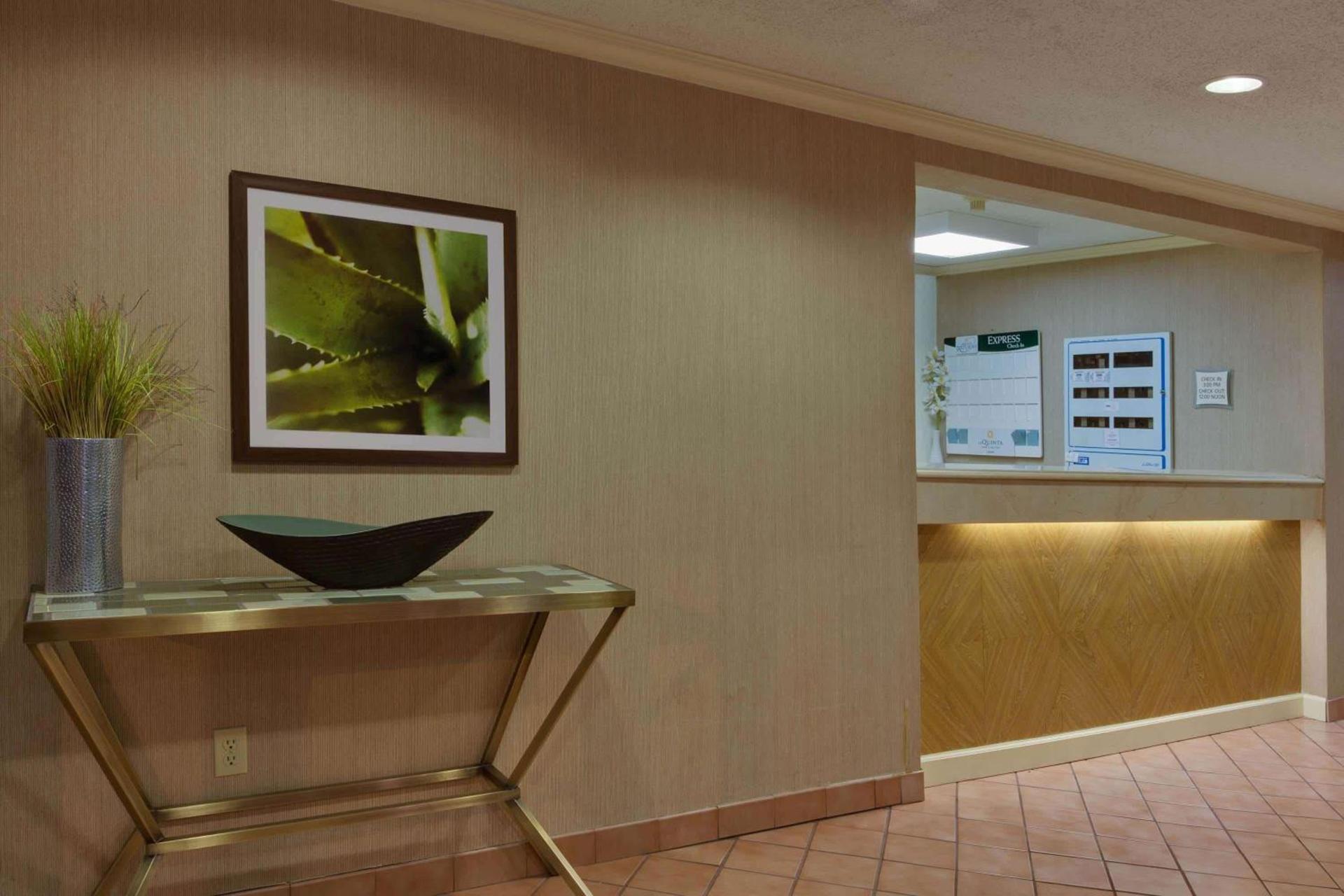 La Quinta by Wyndham Lakeland East photo 22