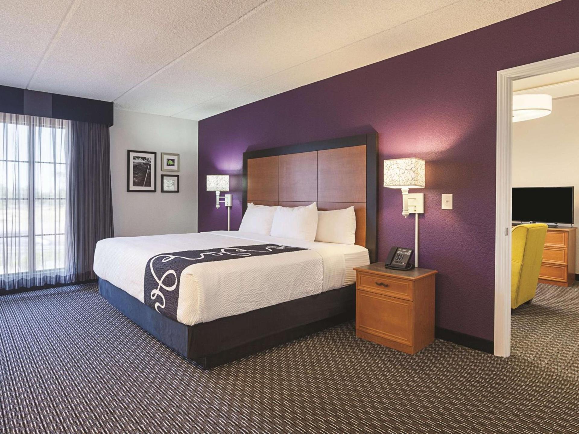 La Quinta by Wyndham Miami Airport East photo 42