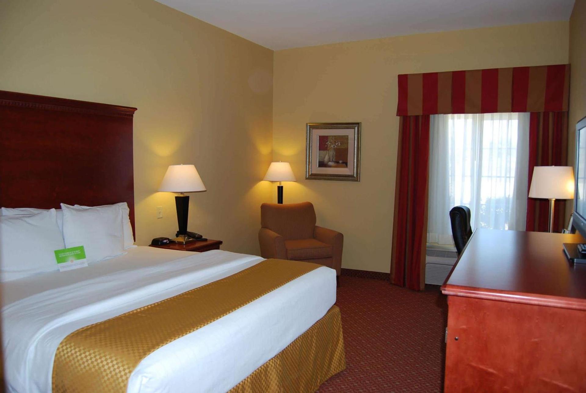 La Quinta by Wyndham Fairfield TX photo 2