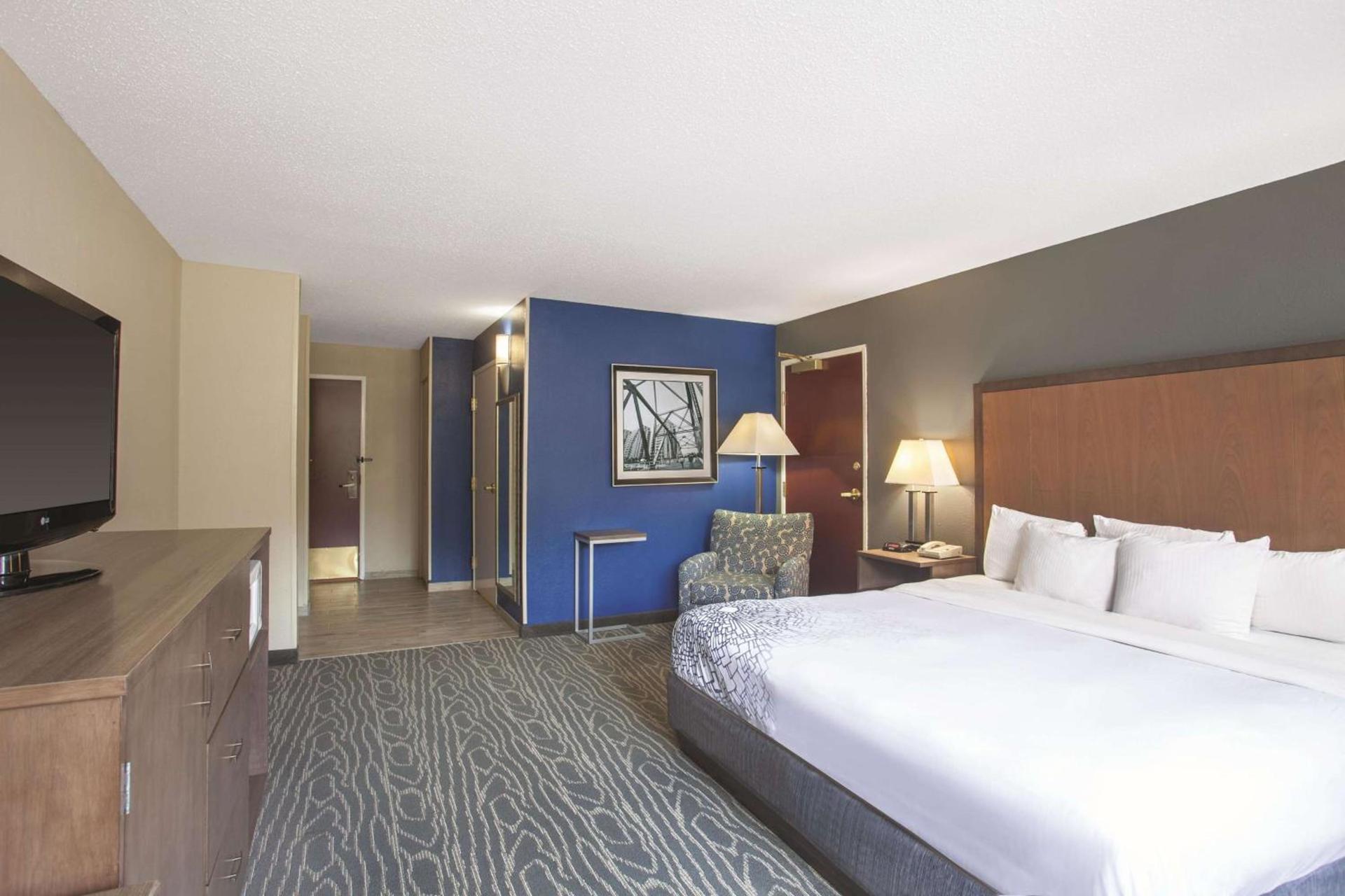 La Quinta Inn by Wyndham Richmond South photo 20