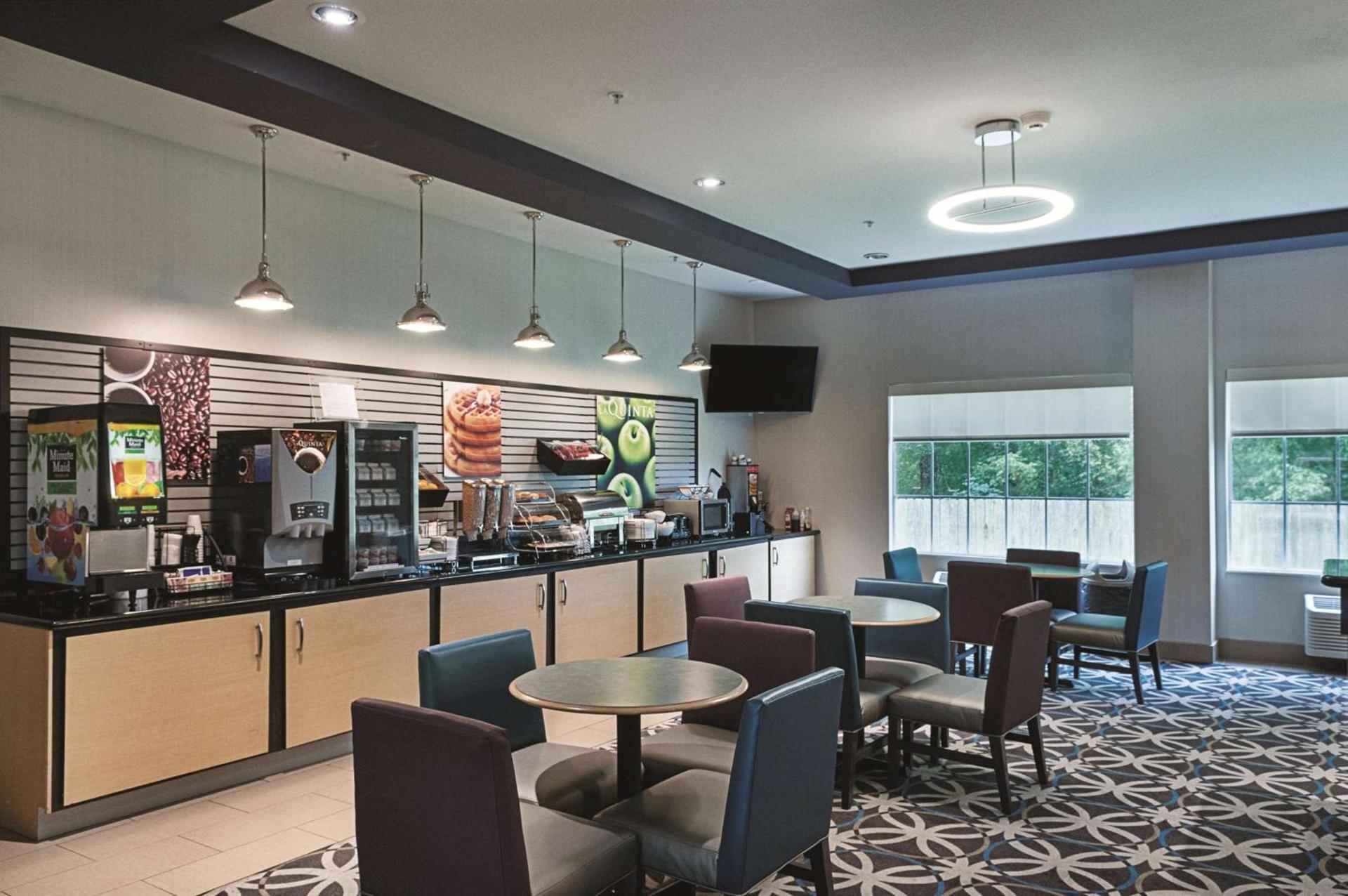 La Quinta by Wyndham Houma photo 19